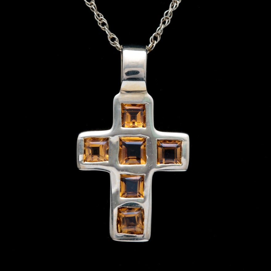 10K Yellow Gold and Citrine Pendant with Chain