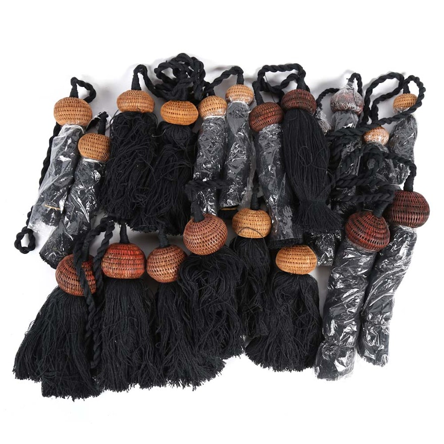 Decorative Tiebacks and Tassels