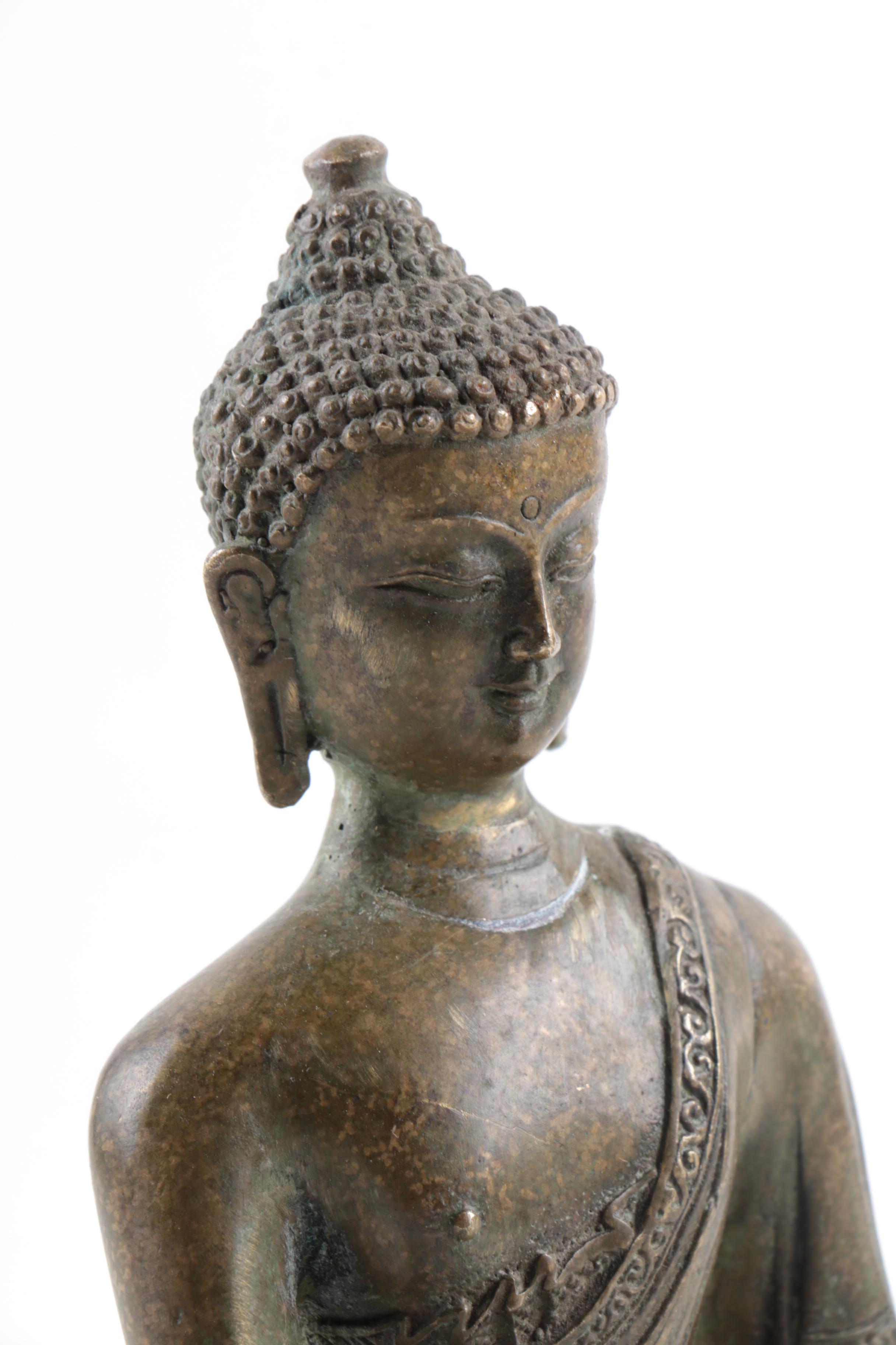 Metal Guatama Buddha Figurine