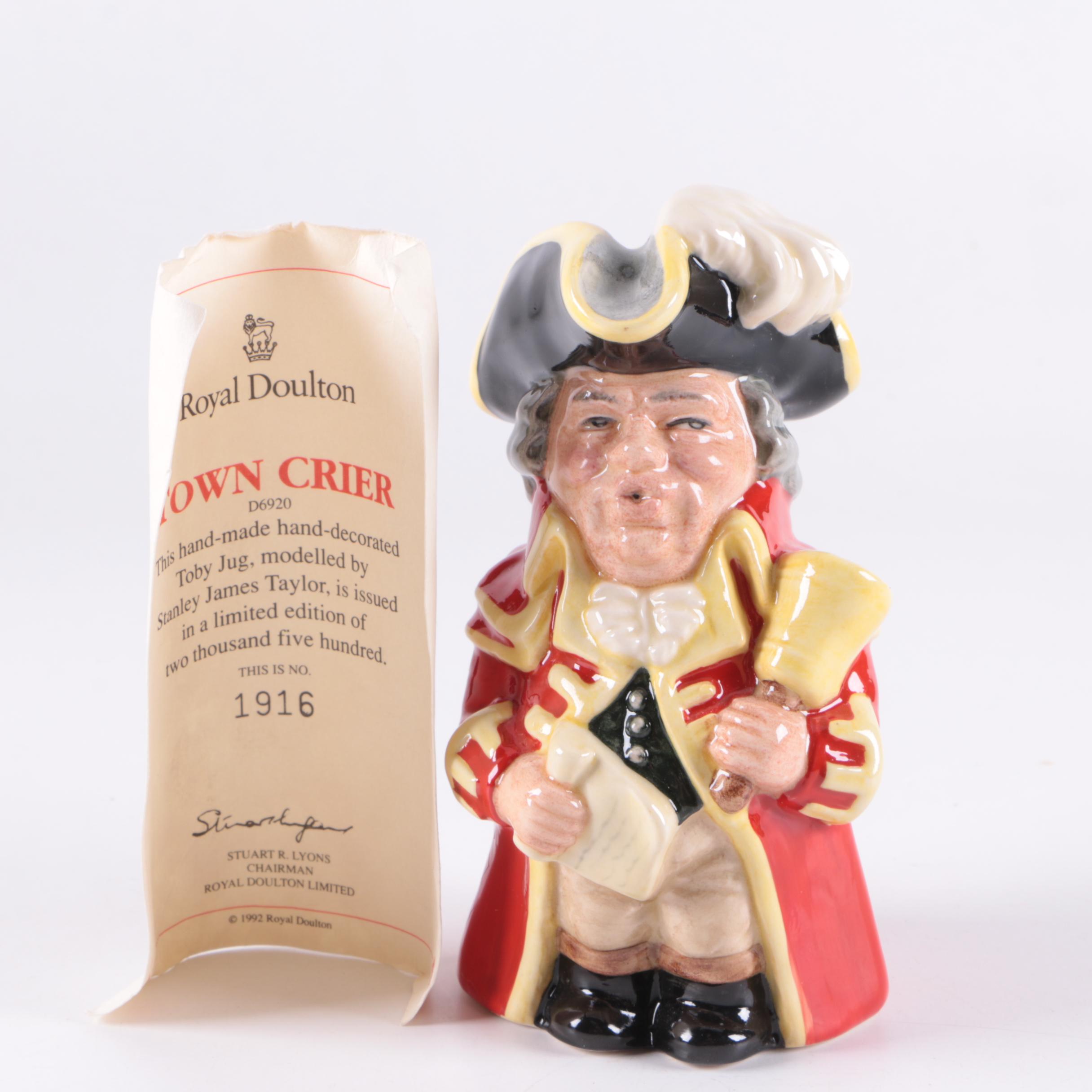 Royal Doulton "Town Crier" D6920 Toby Character Jug