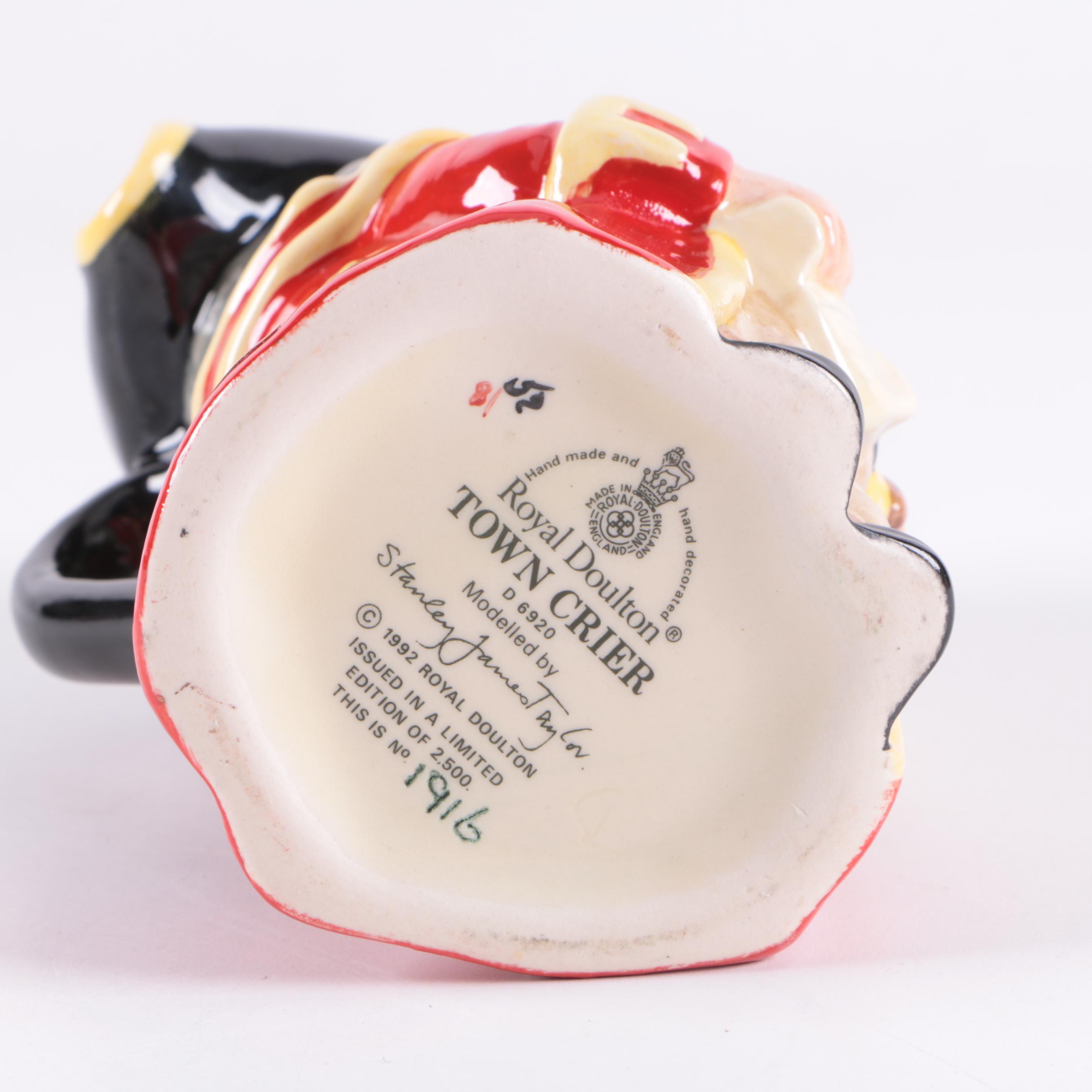 Royal Doulton "Town Crier" D6920 Toby Character Jug