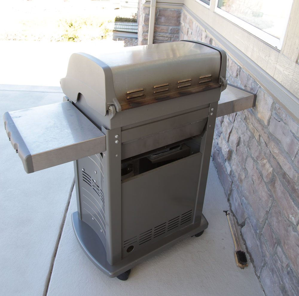 Weber Spirit Propane Grill with Outdoor Cover