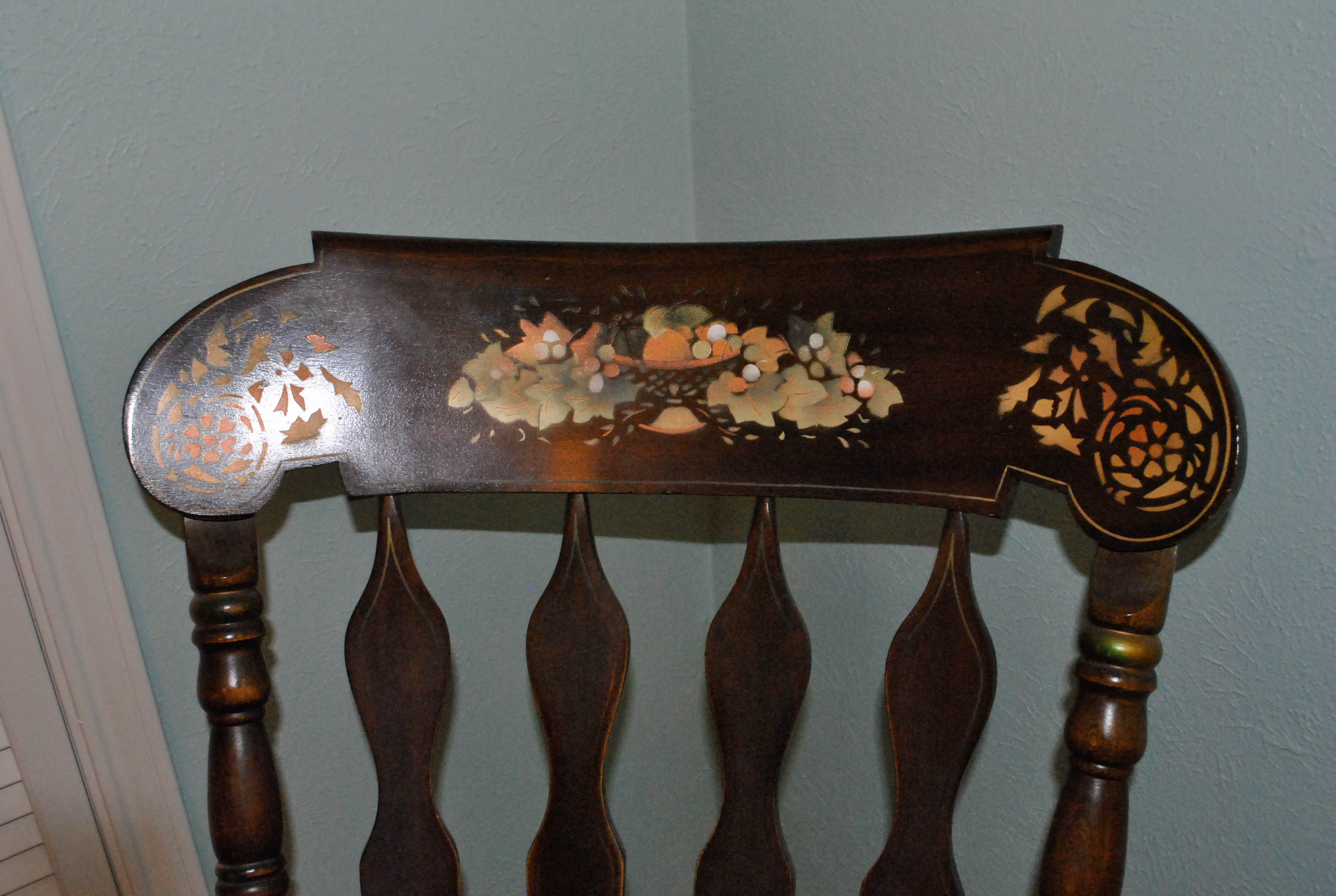 Vintage Colonial Style Maple Rocking Chair