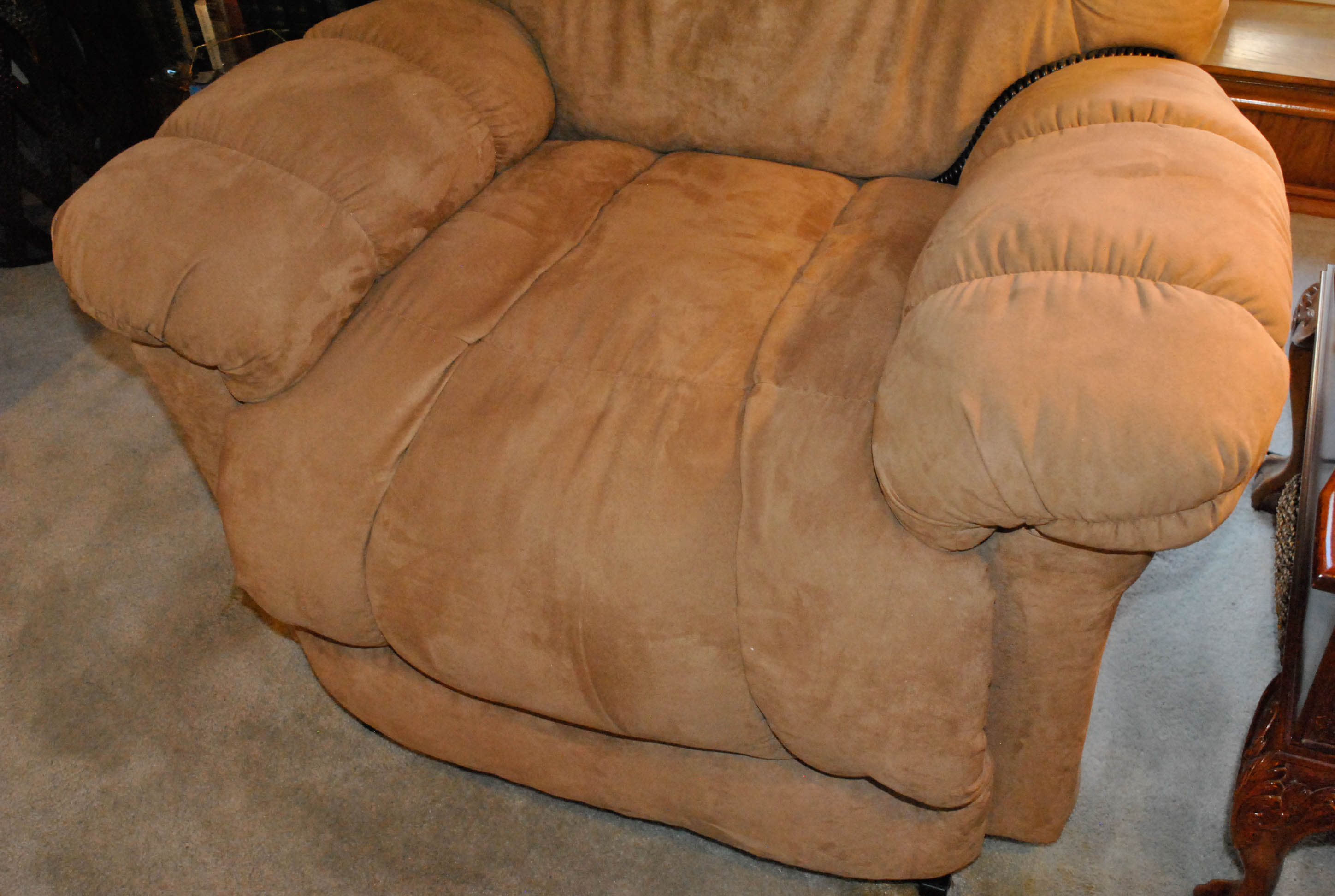 Upholstered Electric Recliner
