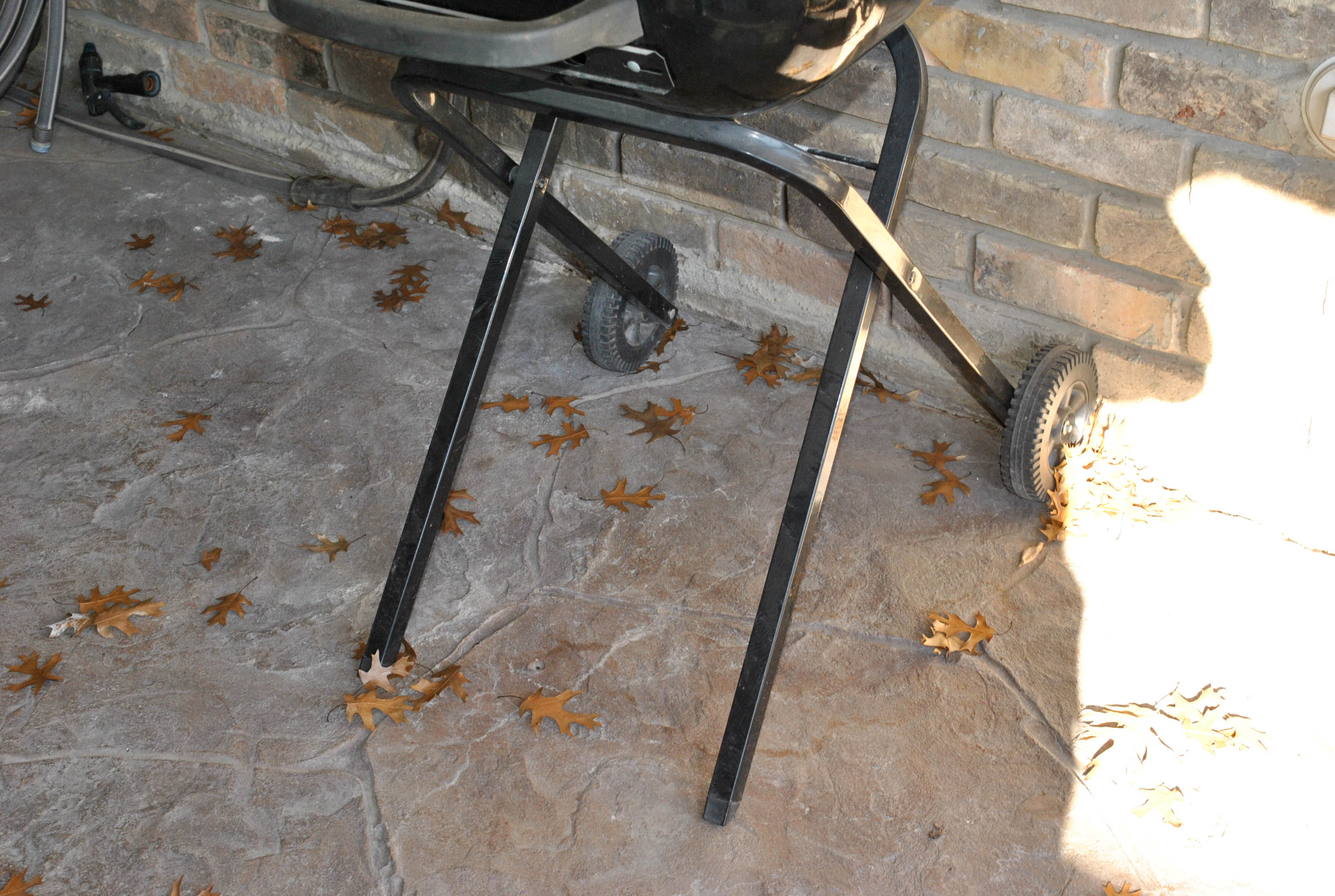 Aussie Kettle Style Charcoal Grill