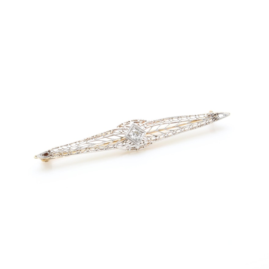 Late Edwardian Era Platinum and 14K Yellow Gold Diamond Bar Pin Brooch