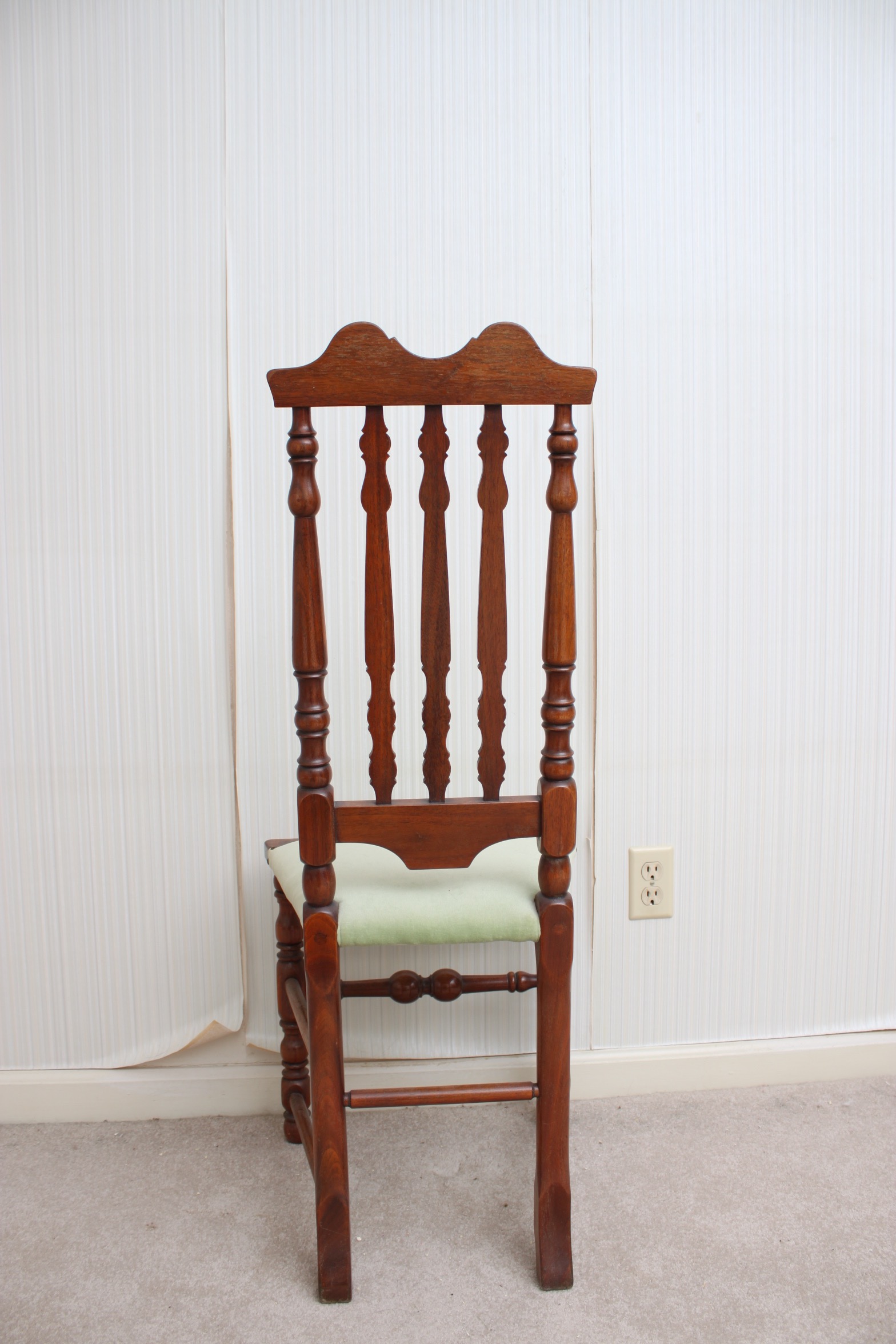 Vintage William and Mary Style Walnut Chair