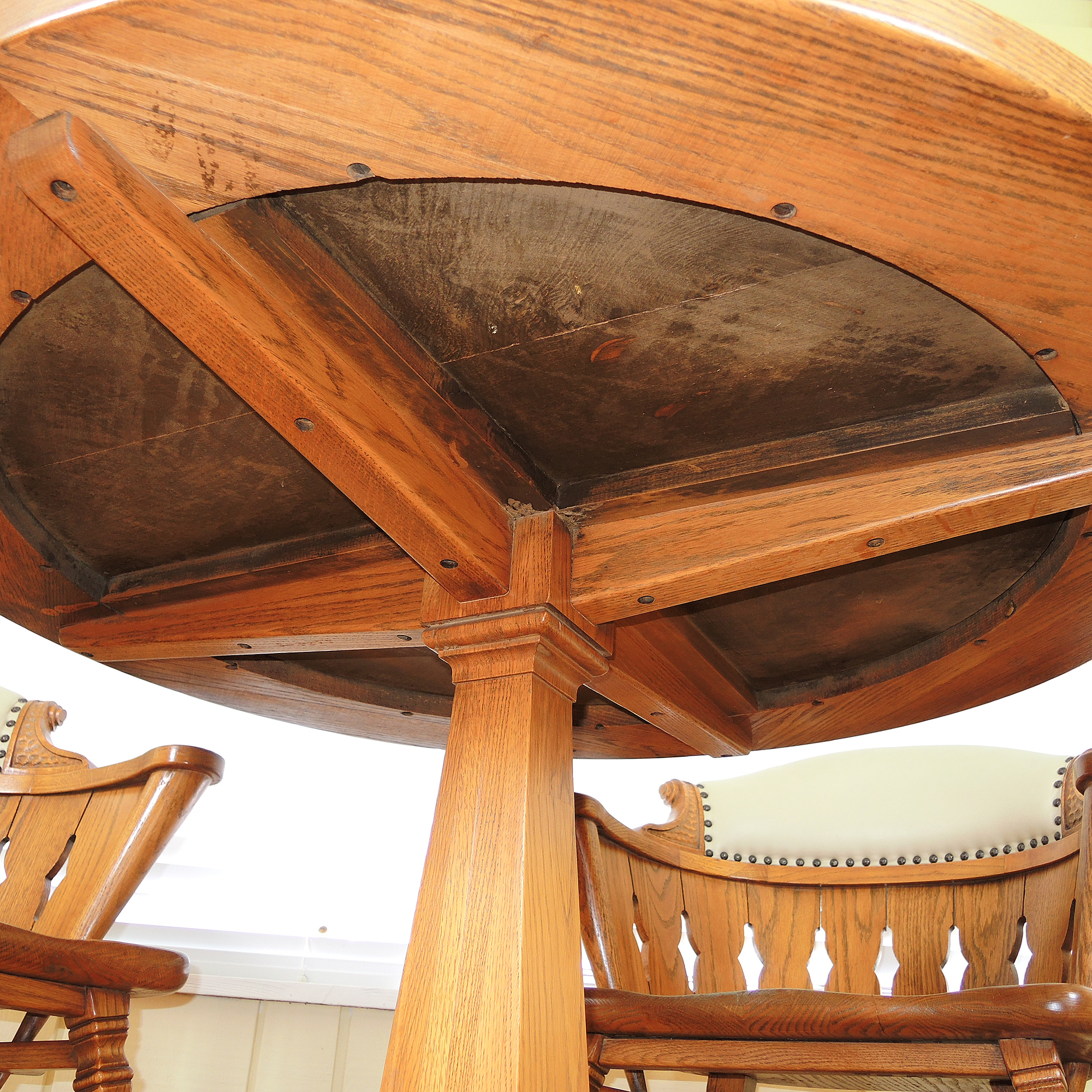 Romweber Viking Oak Table and Chairs Set