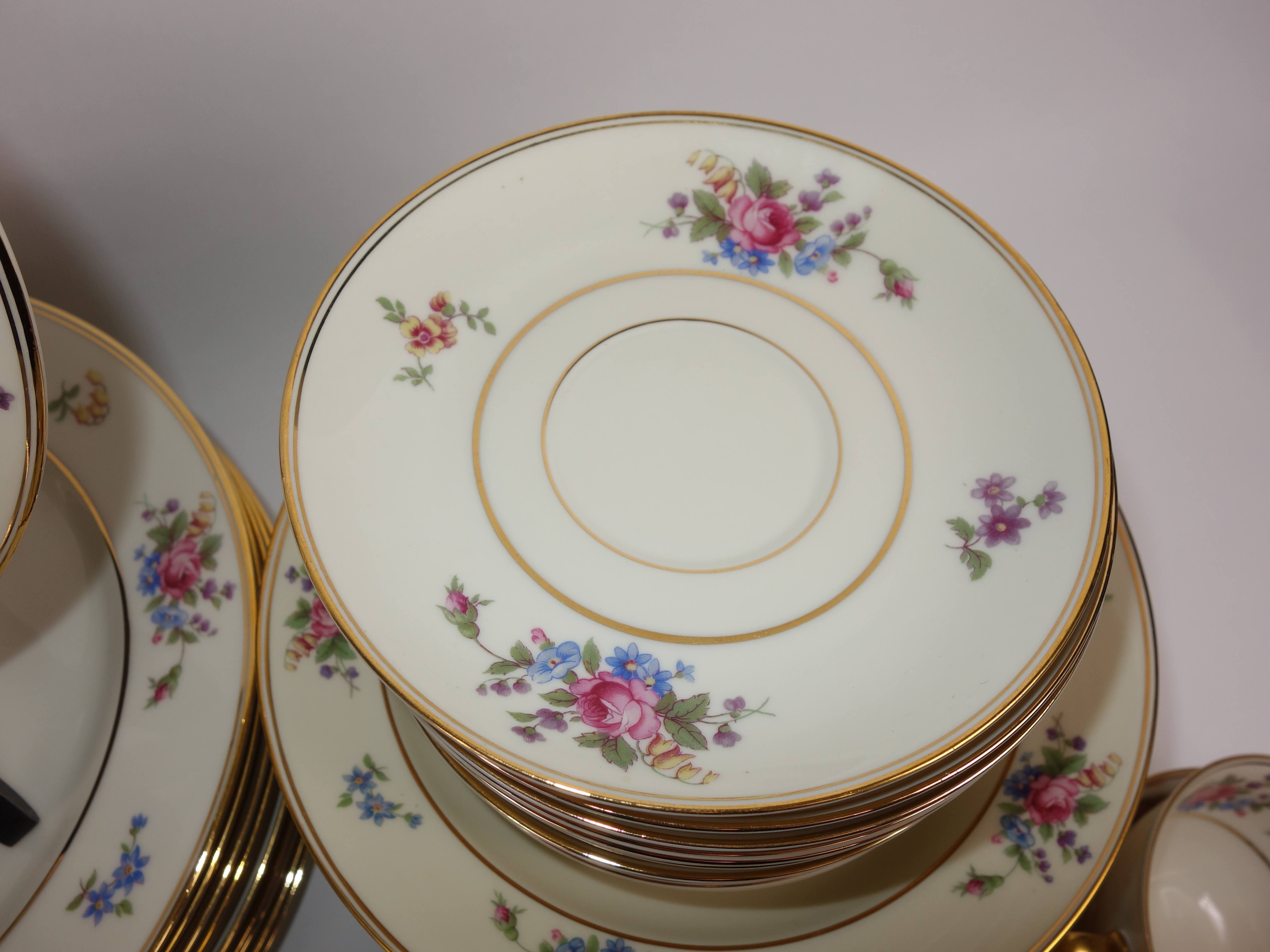 Bavaria Tirschenreuth "The Queens Rose"  Porcelain Dinner Service