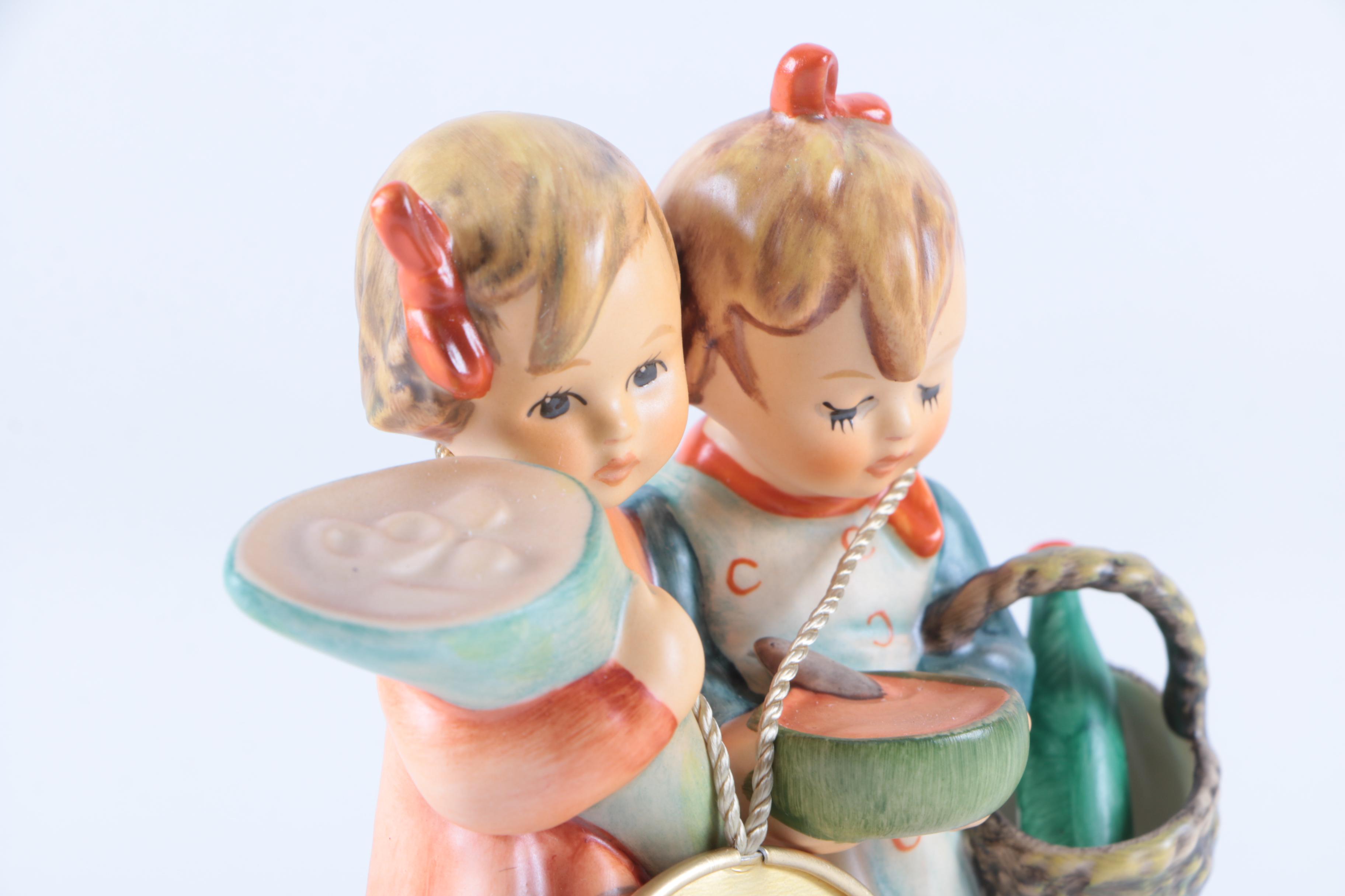 Goebel Hummel "Going to Grandma's" Porcelain Figurine