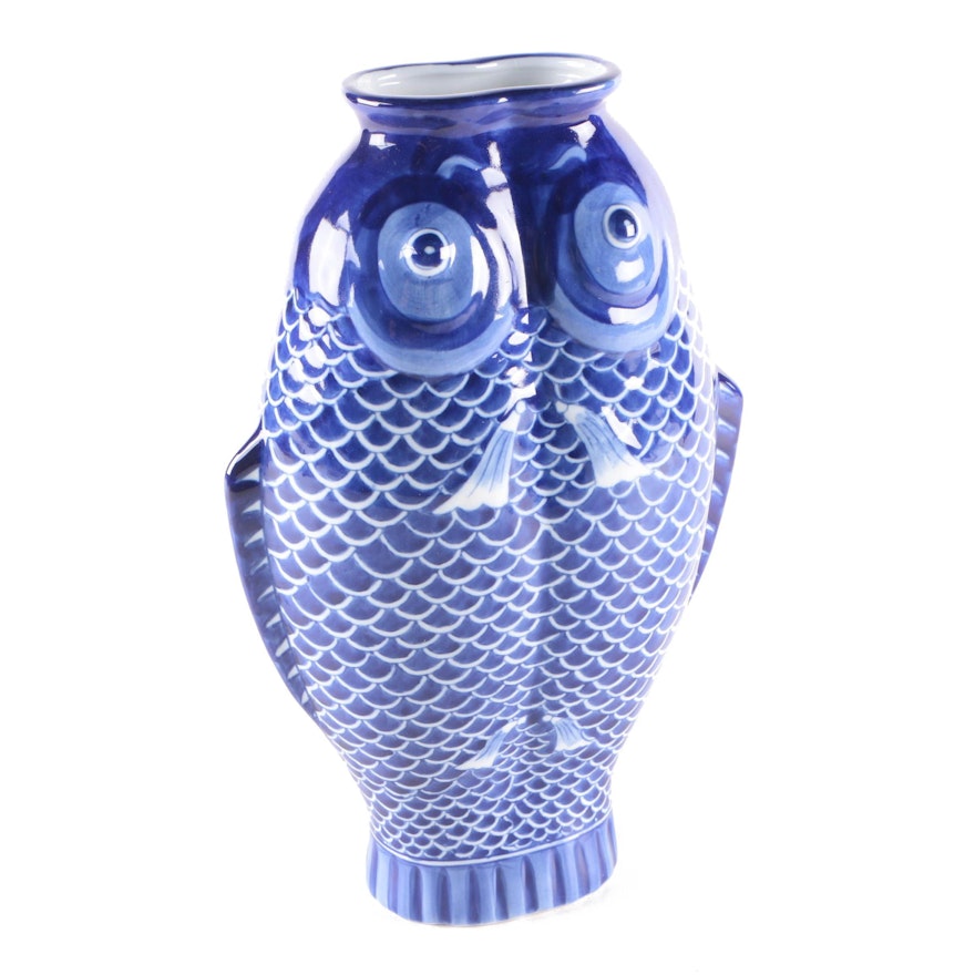 Chinese Blue and White Fish Vase