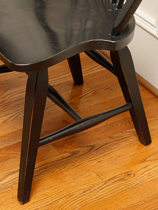 Set of Bow Back Windsor Dining Chairs