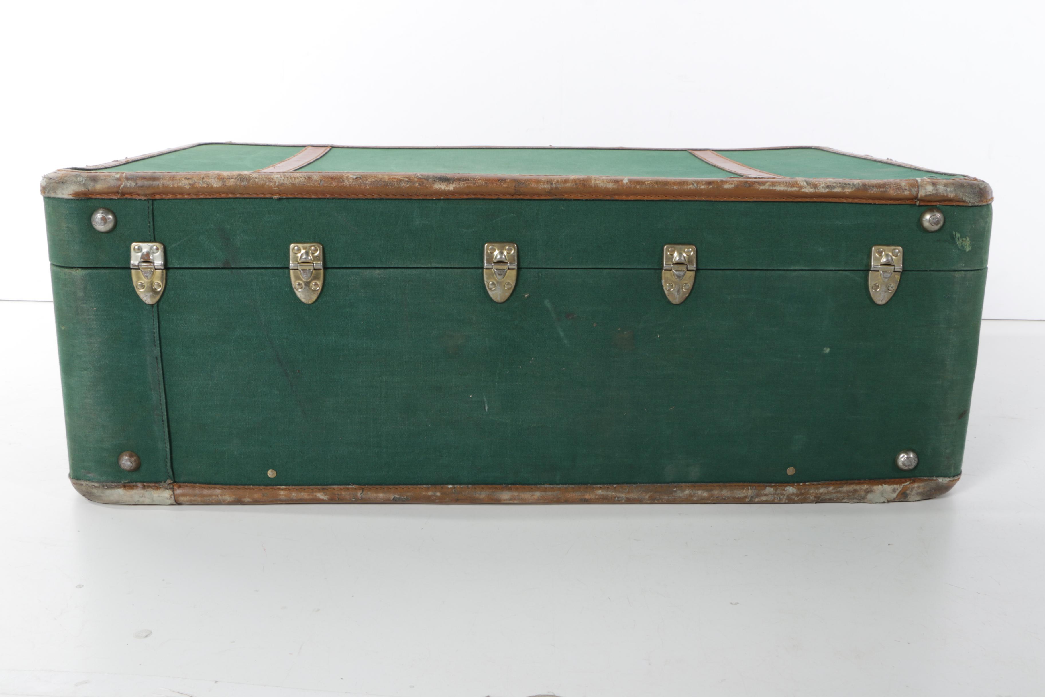 Vintage T. Anthony Ltd. Large Green Pullman Suitcases