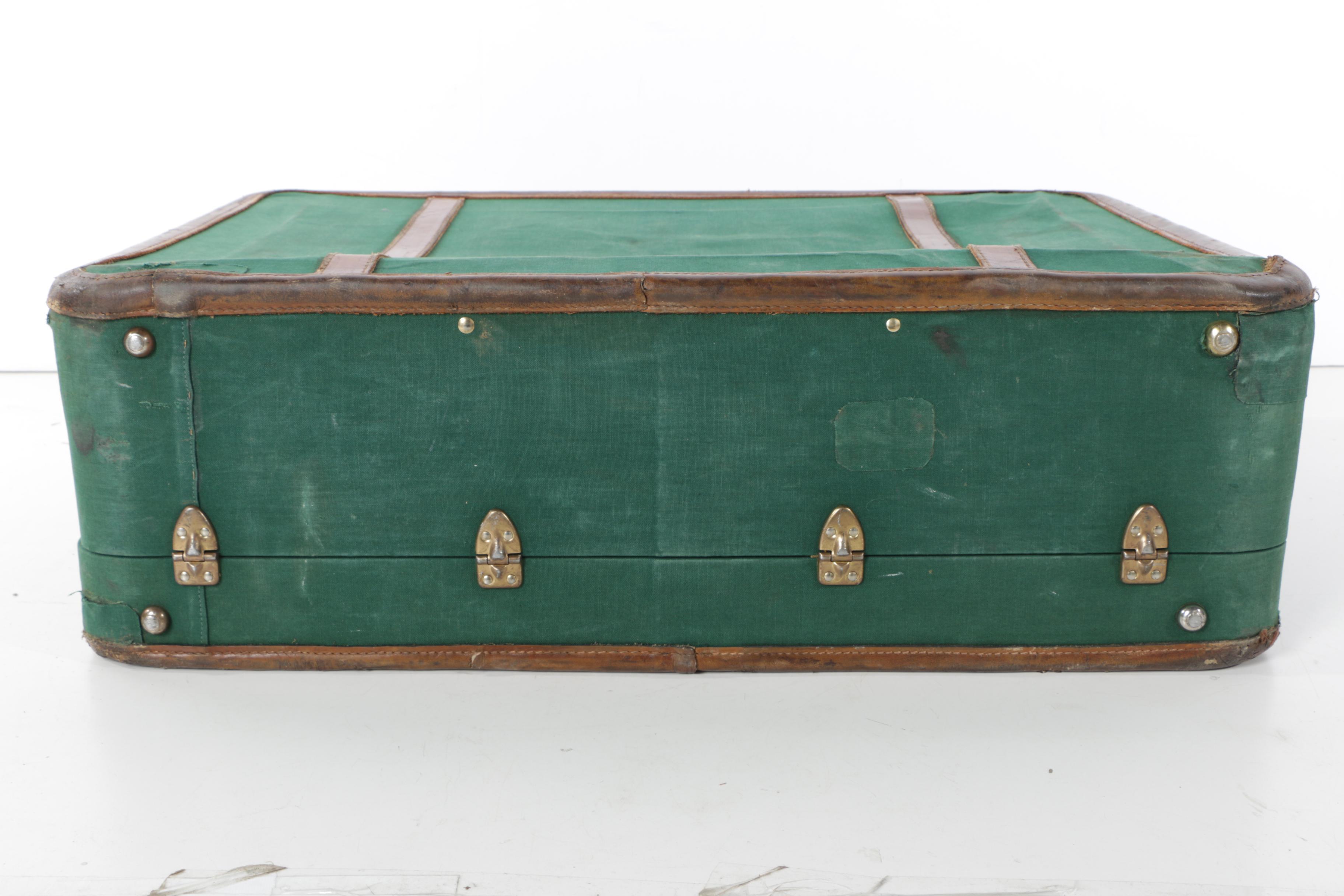 Vintage T. Anthony Ltd. Large Green Pullman Suitcases