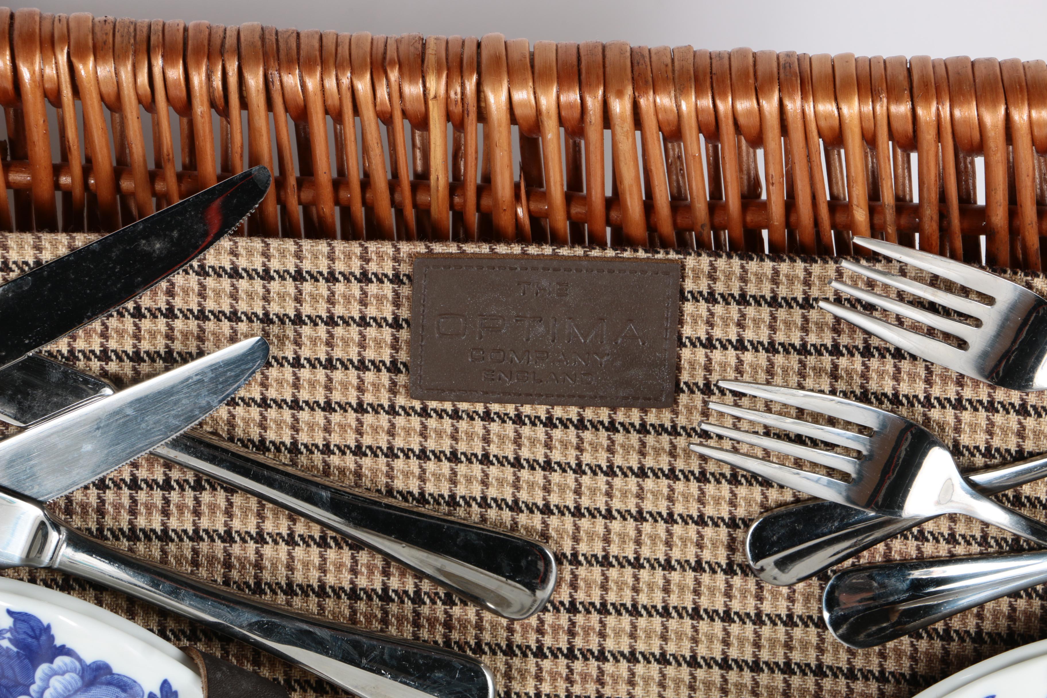 Vintage Optima Company English Picnic Set