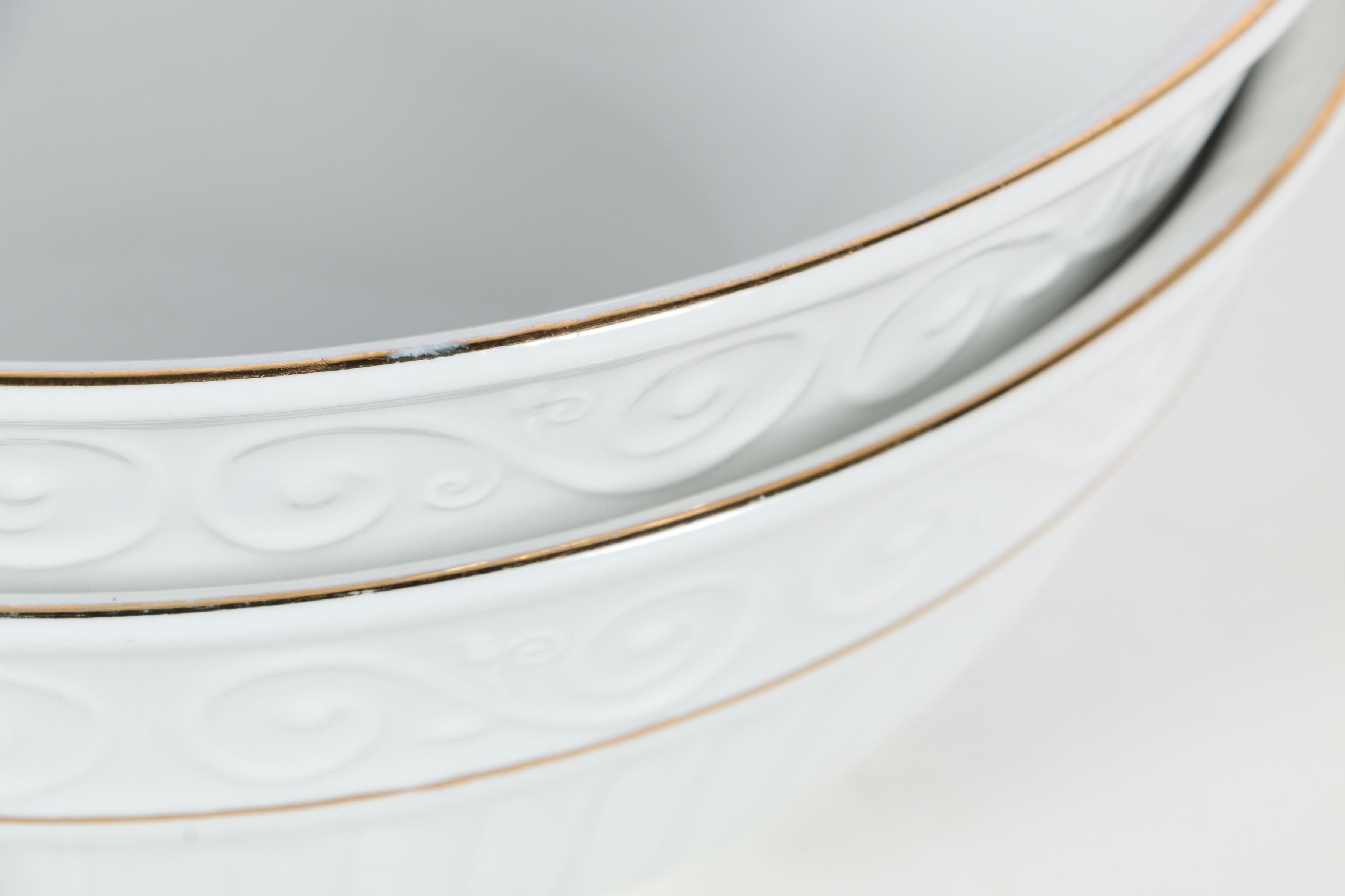 Gibson "Claremont Gold" Serveware