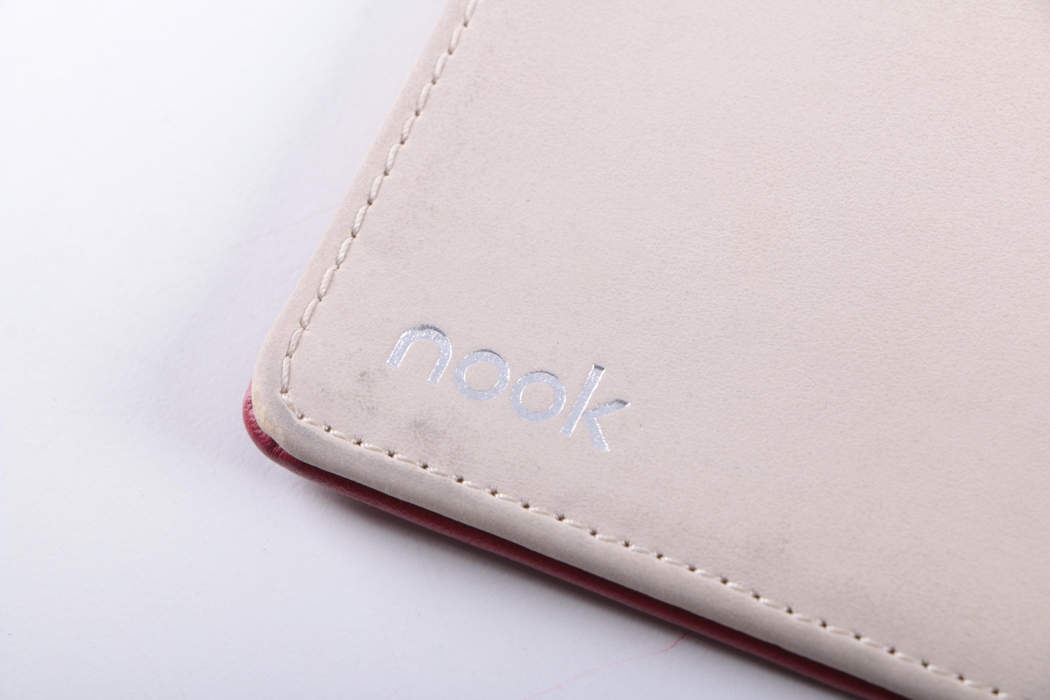 Barnes and Noble Nooks in Cases