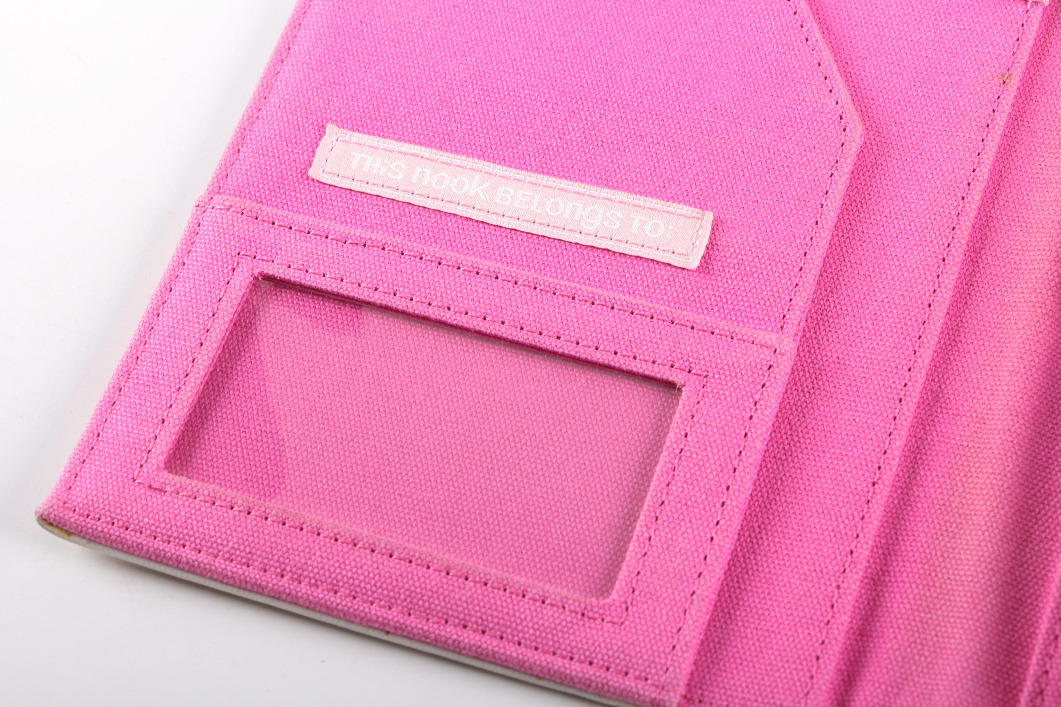 Barnes and Noble Nooks in Cases