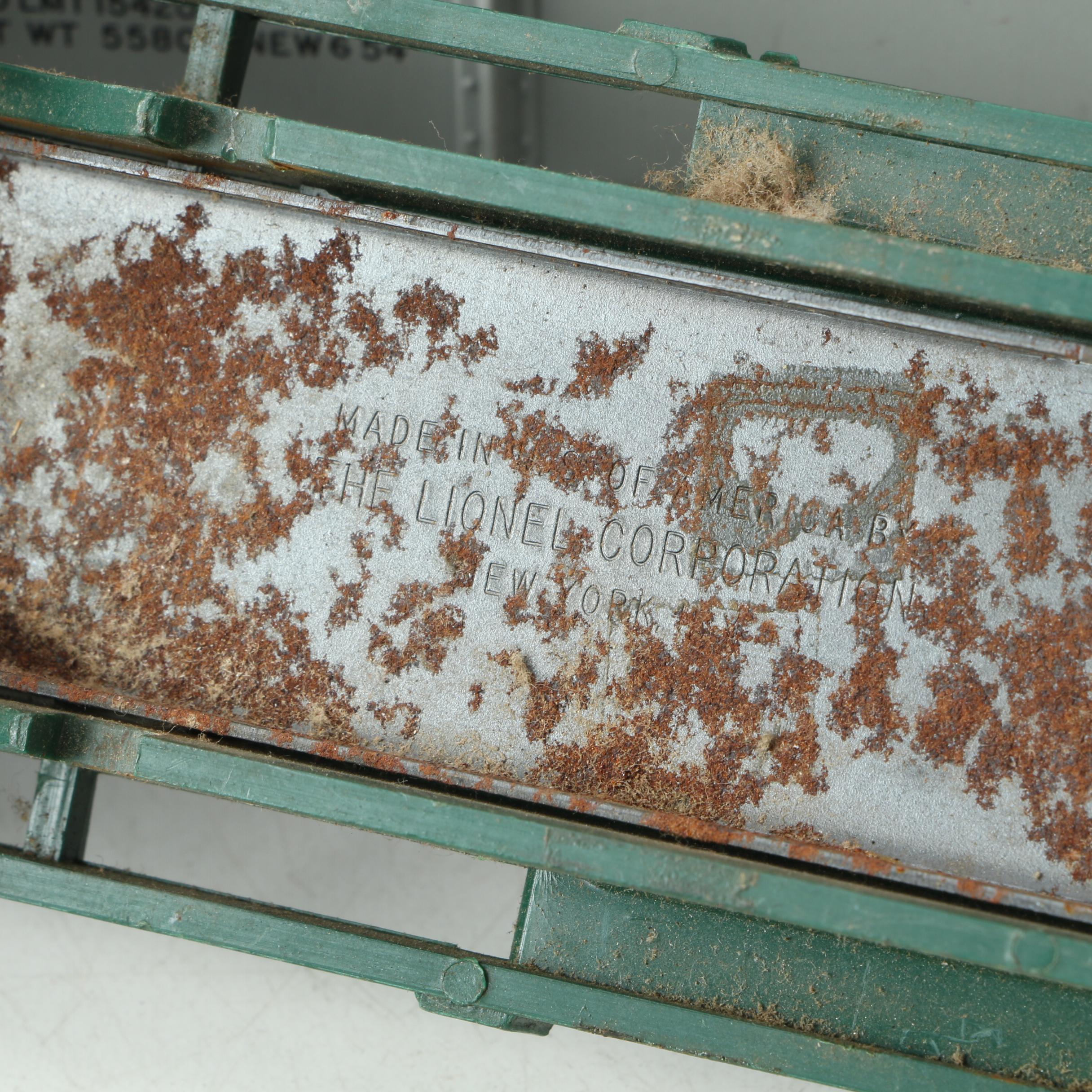 Lionel Train Cars Including Pre-War Tinplate Baggage Car