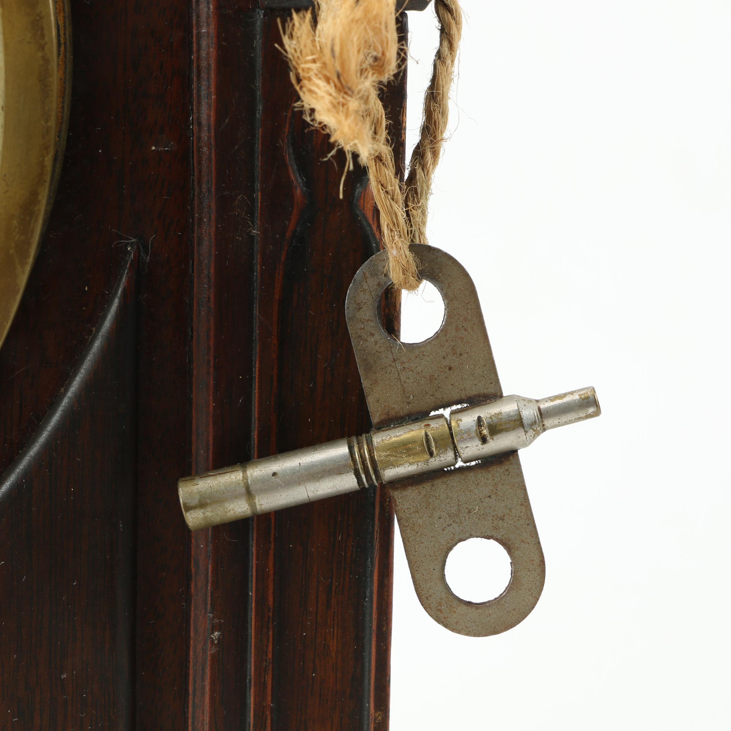 New Haven Clock Co. "Abbey" Mantel Clock