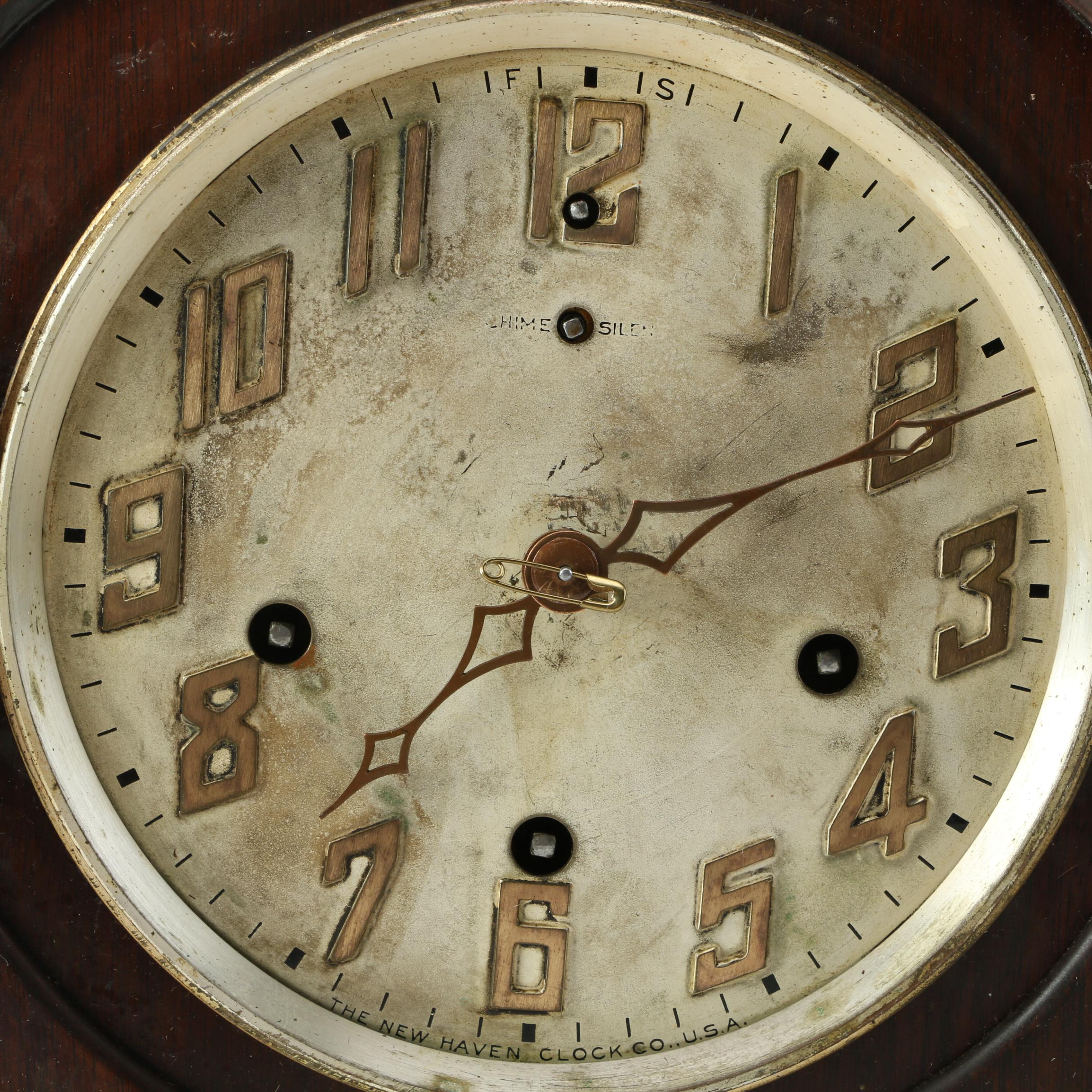 New Haven Clock Co. "Abbey" Mantel Clock