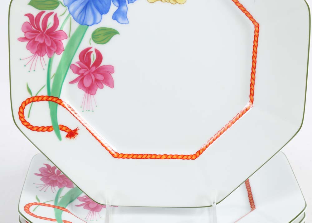 Lynn Chase "Flores" Tableware