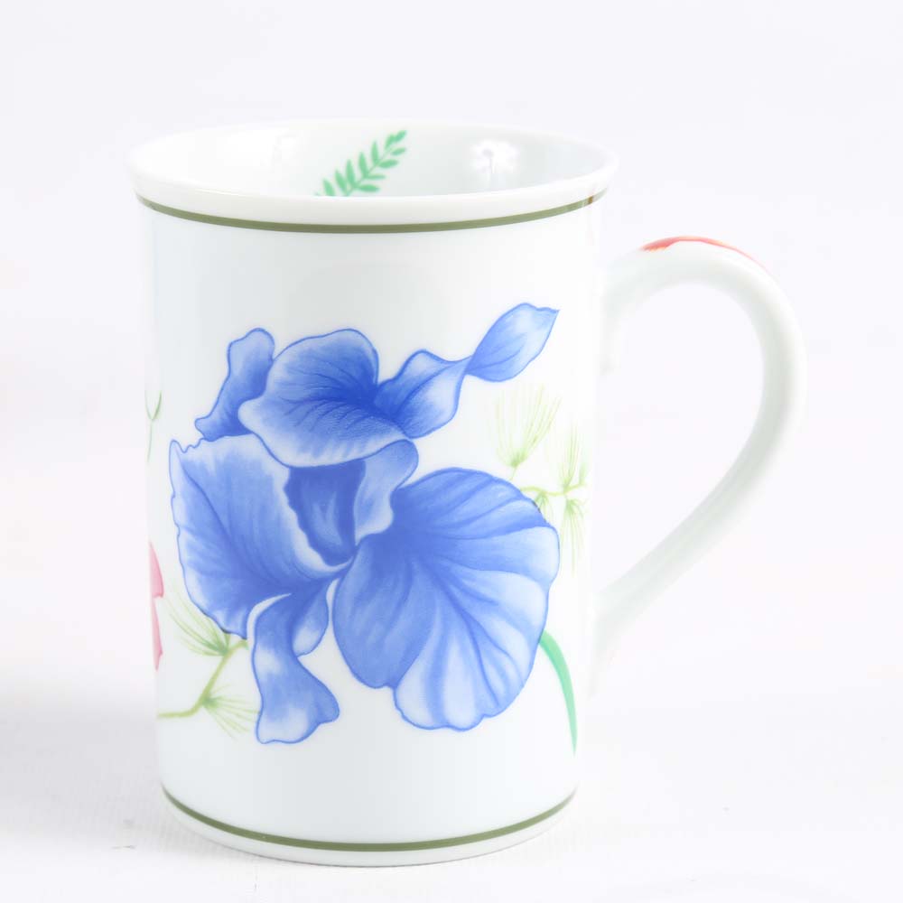 Lynn Chase "Flores" Tableware