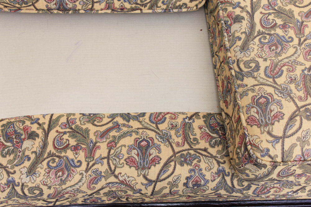 Vintage Victorian Style Settee