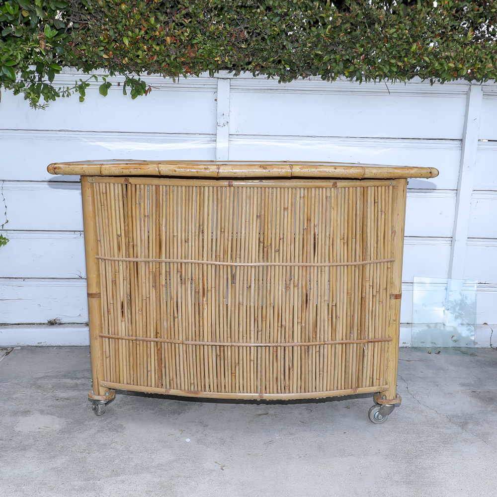 Outdoor Reed/Bamboo Bar with Casters and Two Shelves