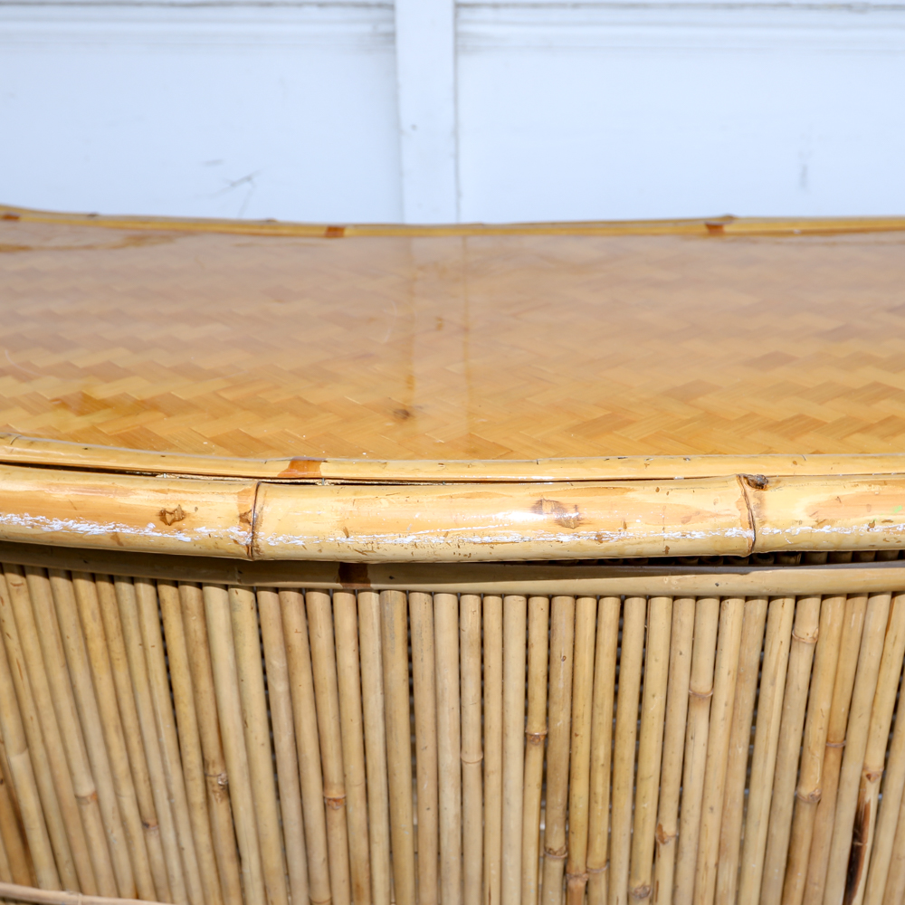 Outdoor Reed/Bamboo Bar with Casters and Two Shelves