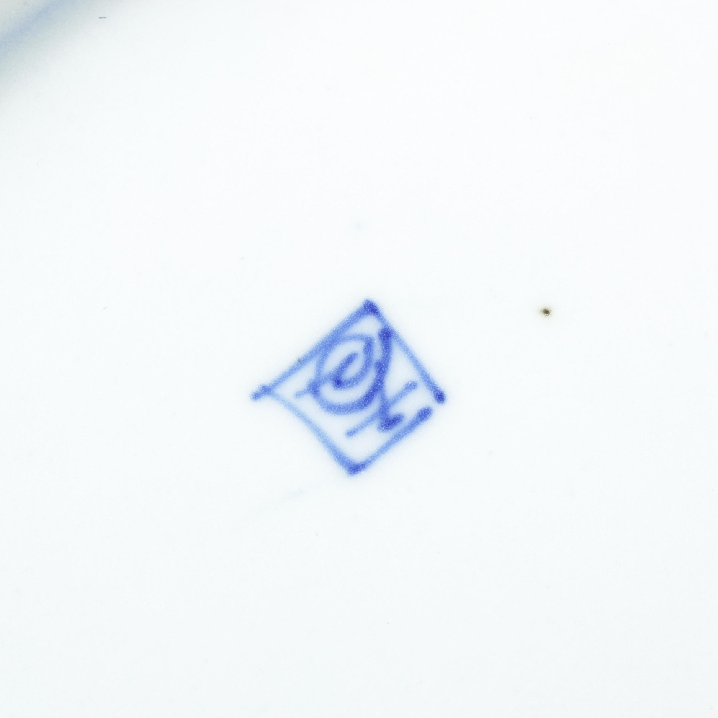 Antique Japanese Arita Ware Dish