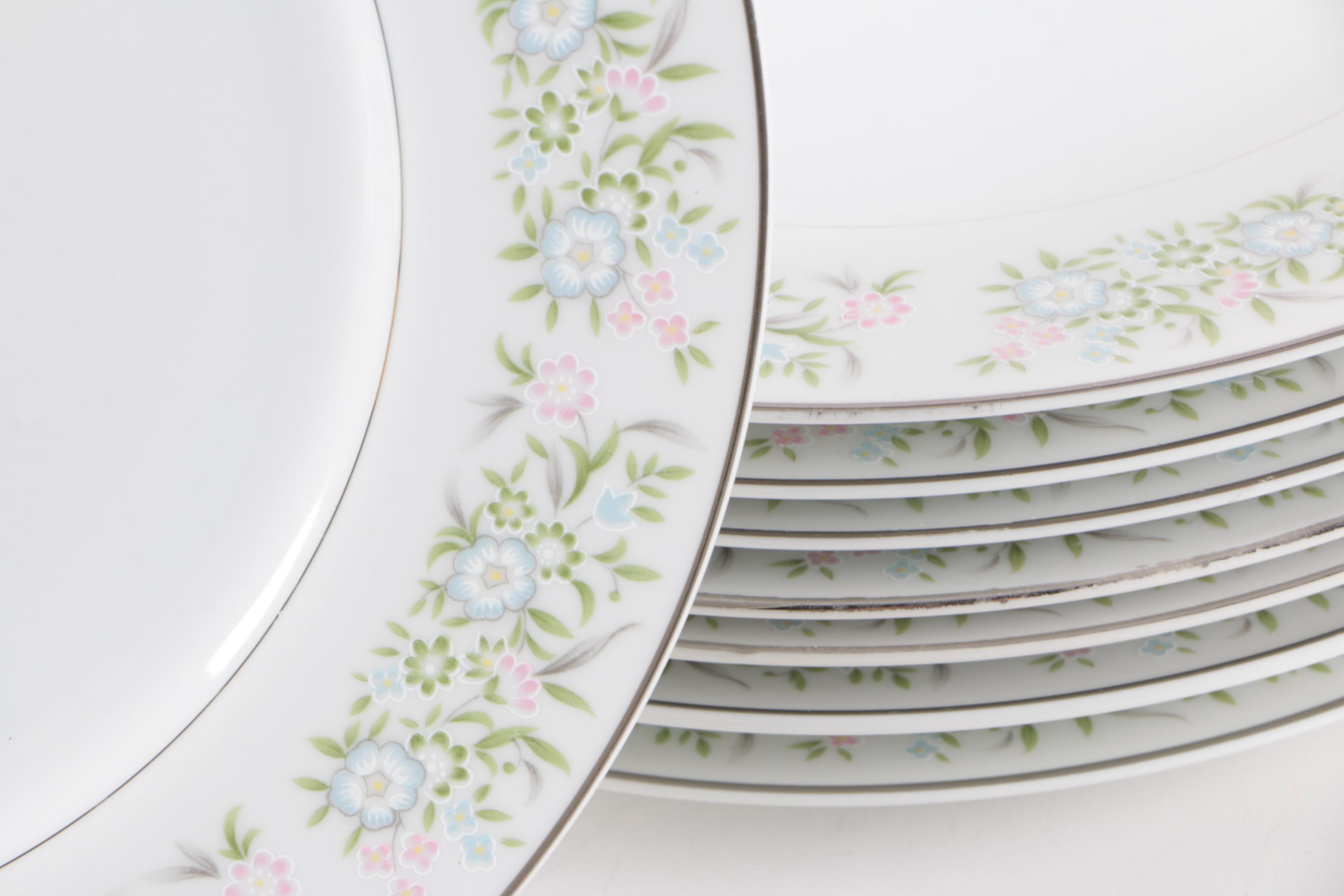 Taihei "Springtime" Dinnerware