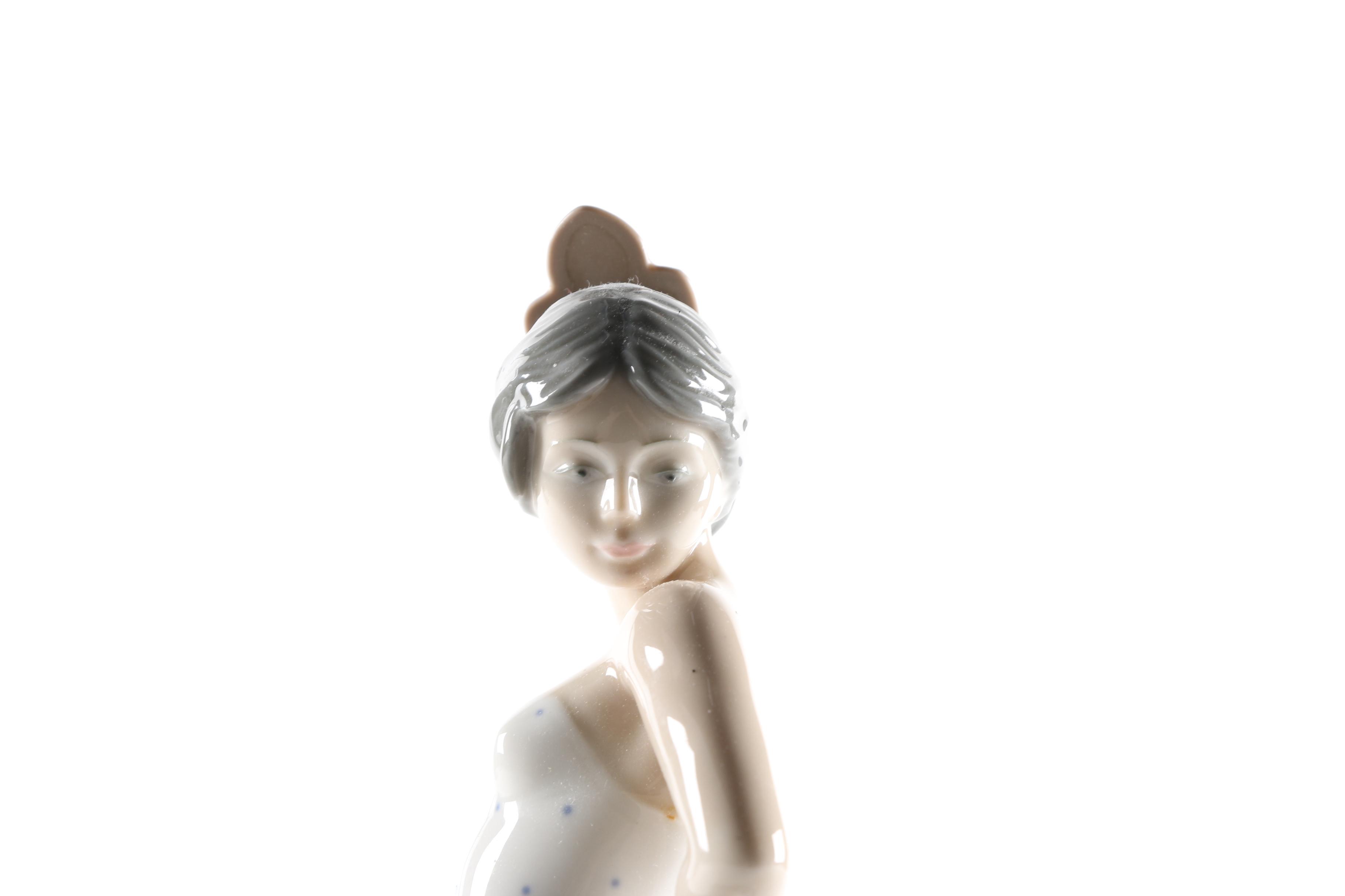 NAO by Lladró Flamenco Figurine