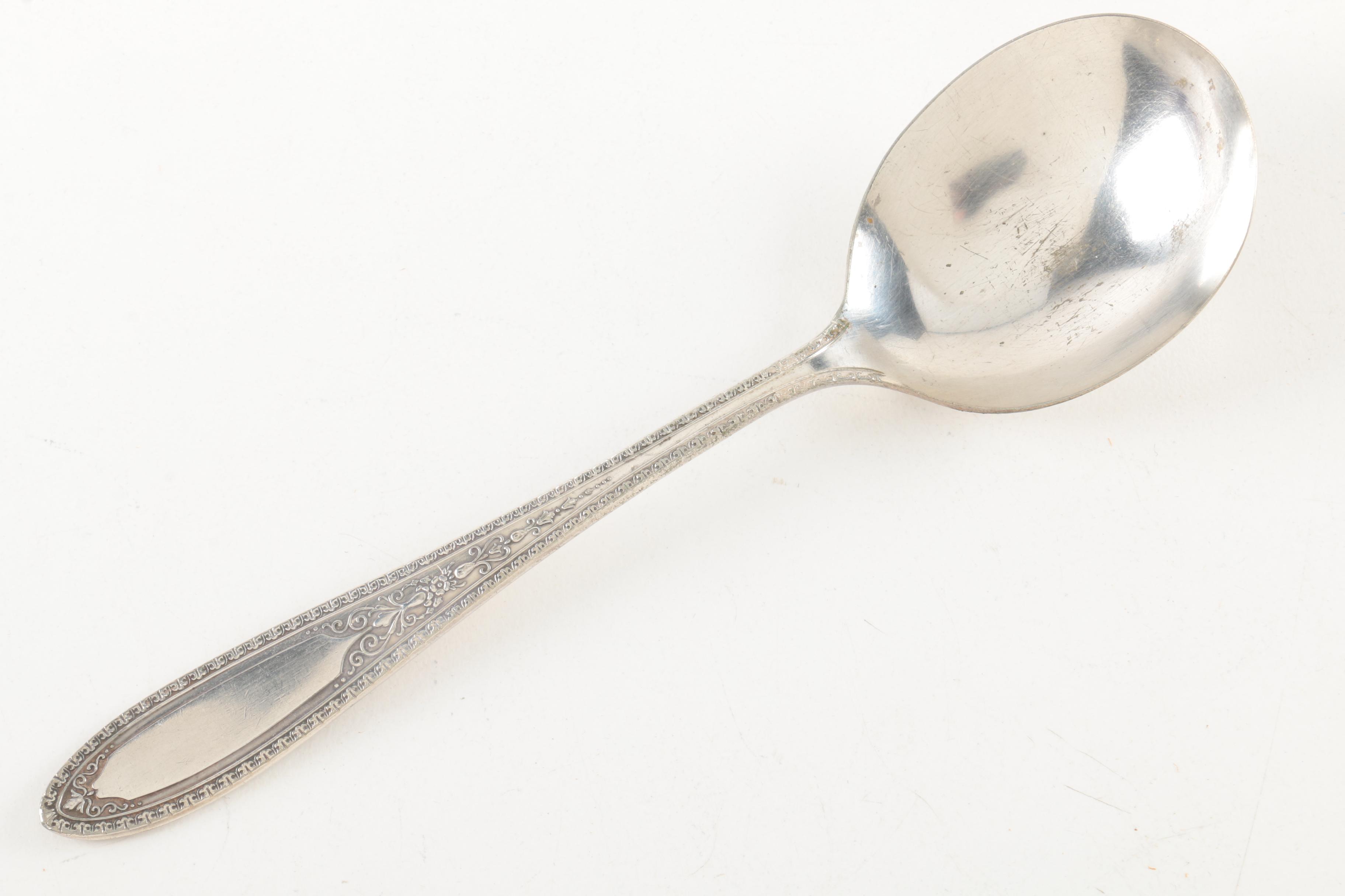 Wm A. Rogers "Ramona/Brentwood/Lakewood" Silver-Plated Flatware Set