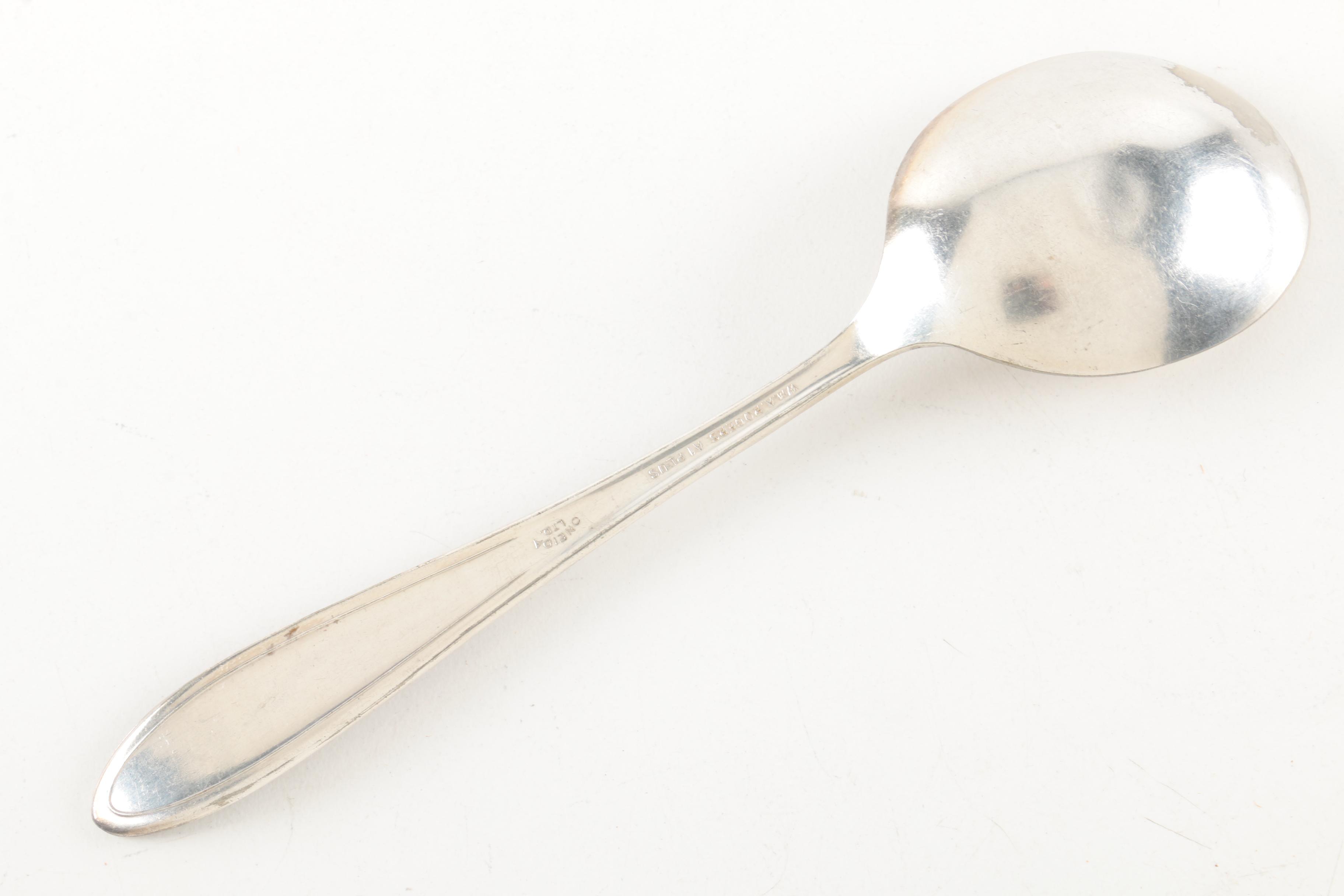 Wm A. Rogers "Ramona/Brentwood/Lakewood" Silver-Plated Flatware Set