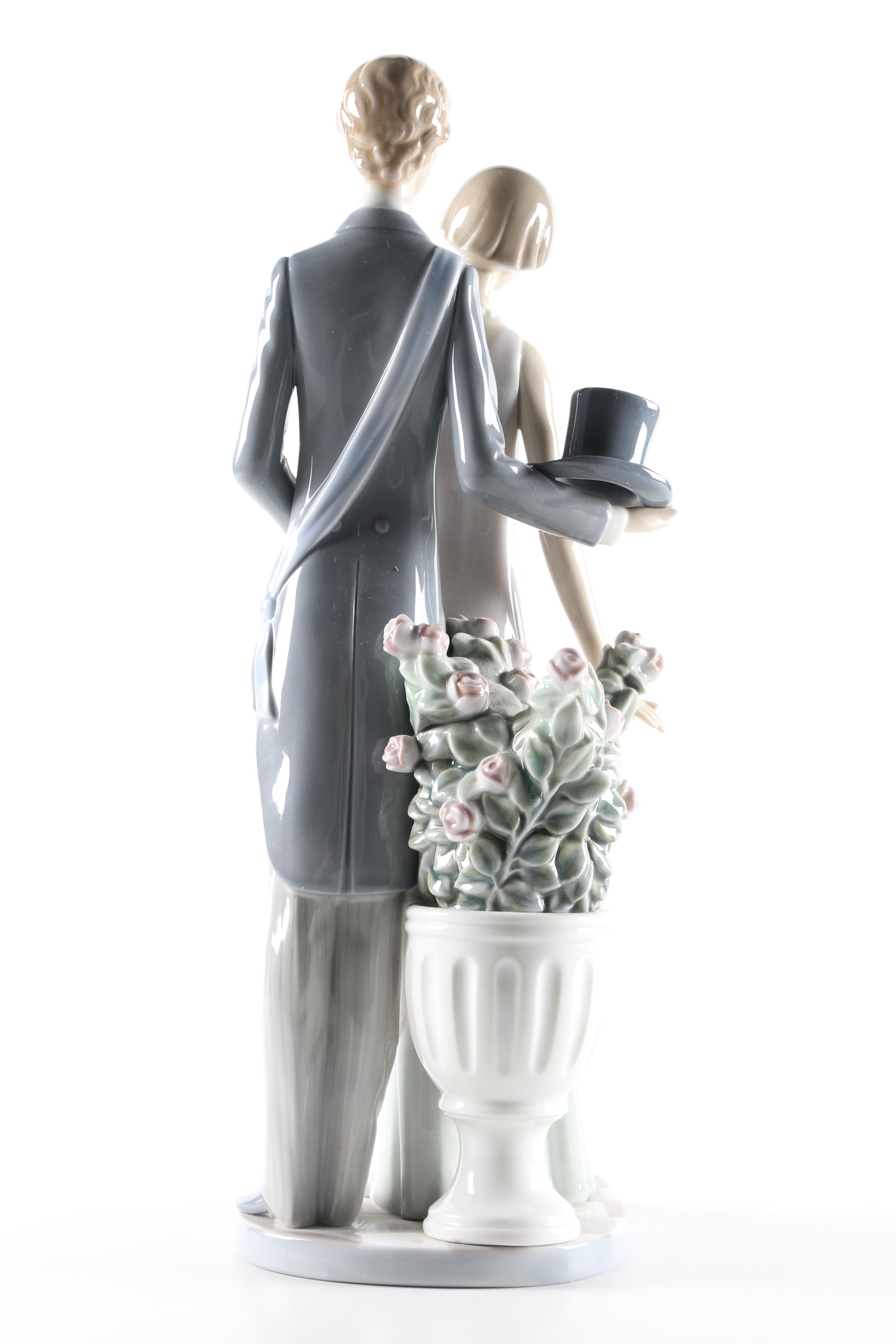 Lladró "High Society" #1430  Figurine