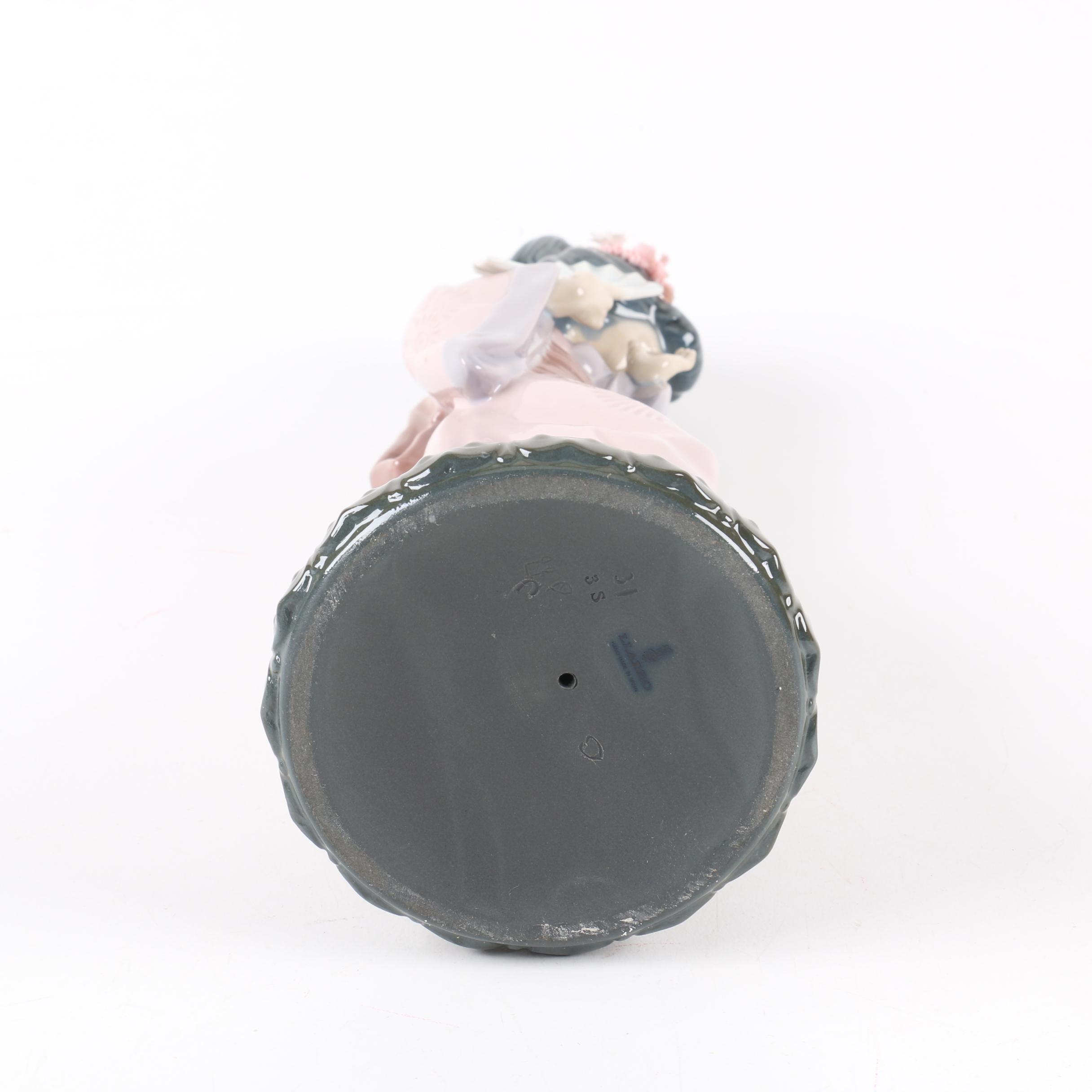 Lladró "Timid Geisha" and "Japanese with Fan"