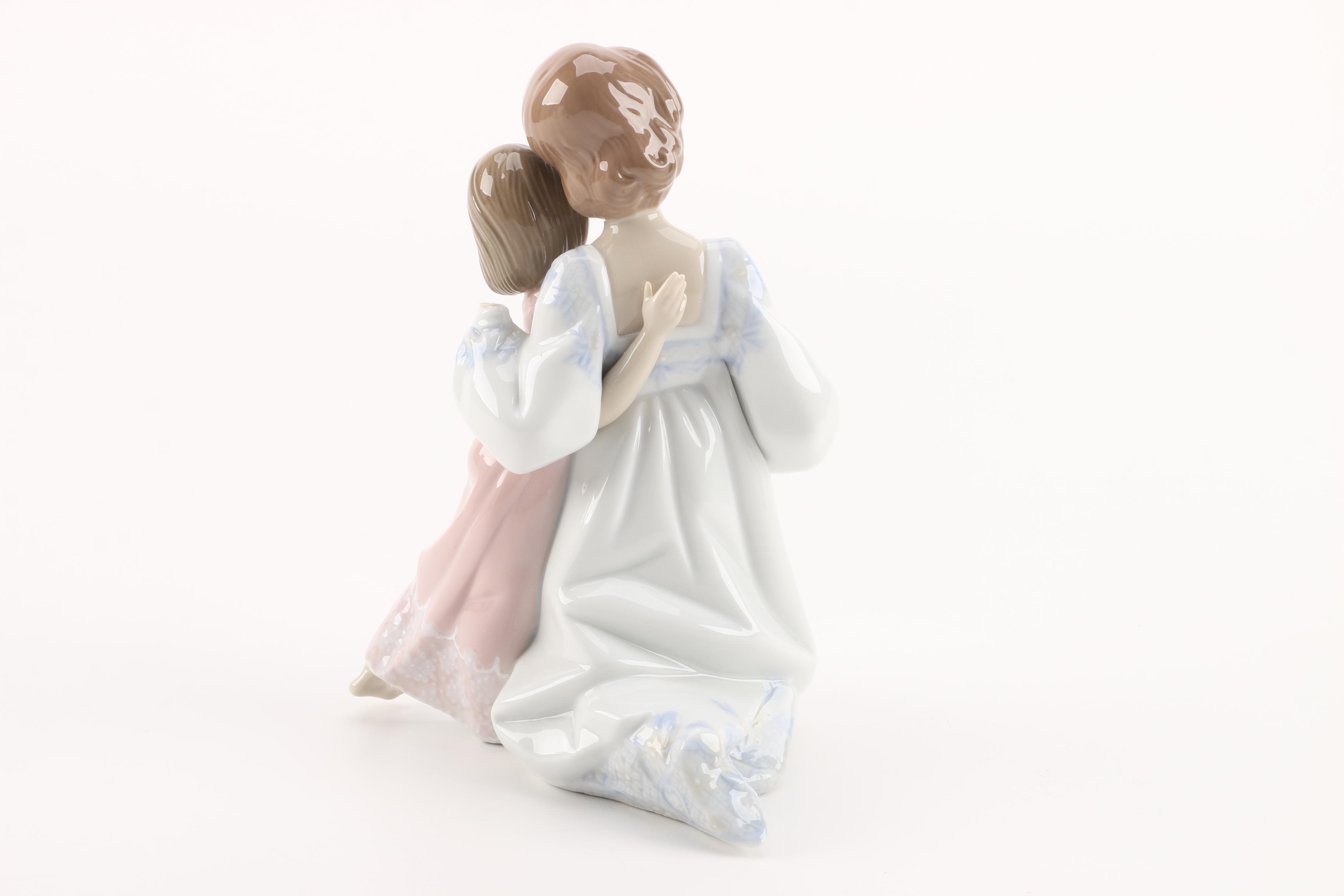 Lladró "Good Night" #5449 Figurine