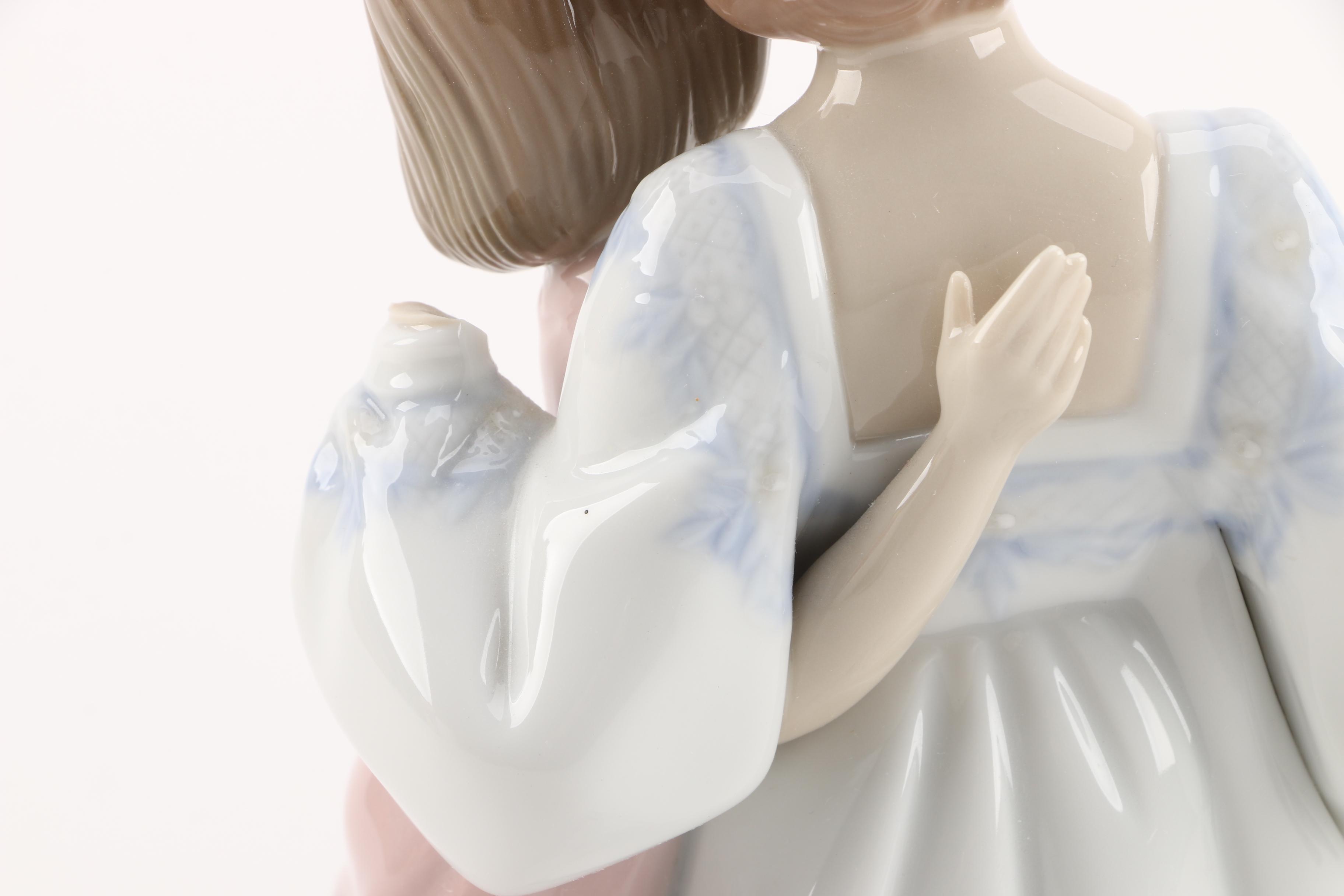 Lladró "Good Night" #5449 Figurine