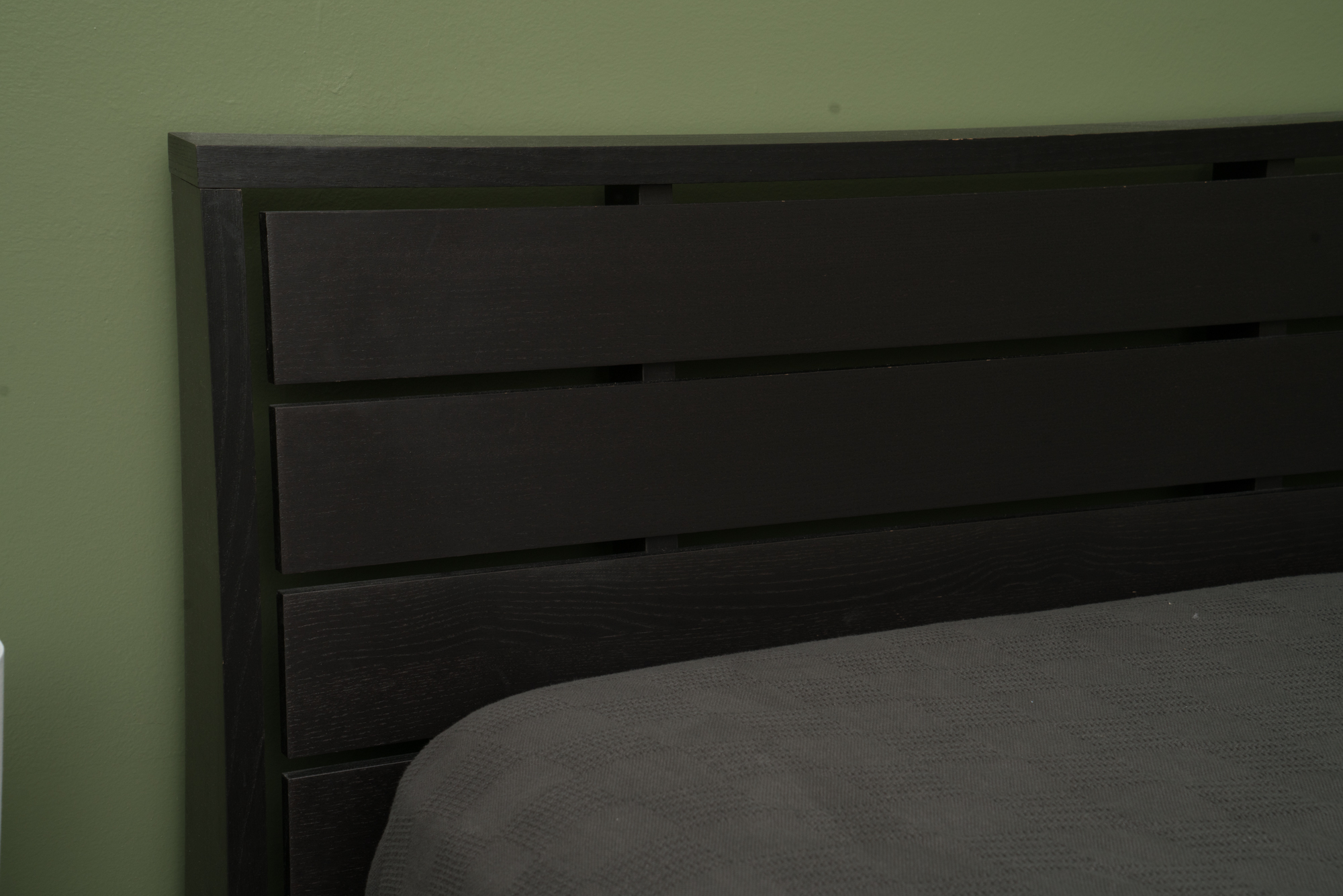 Contemporary Queen Size Bed Frame