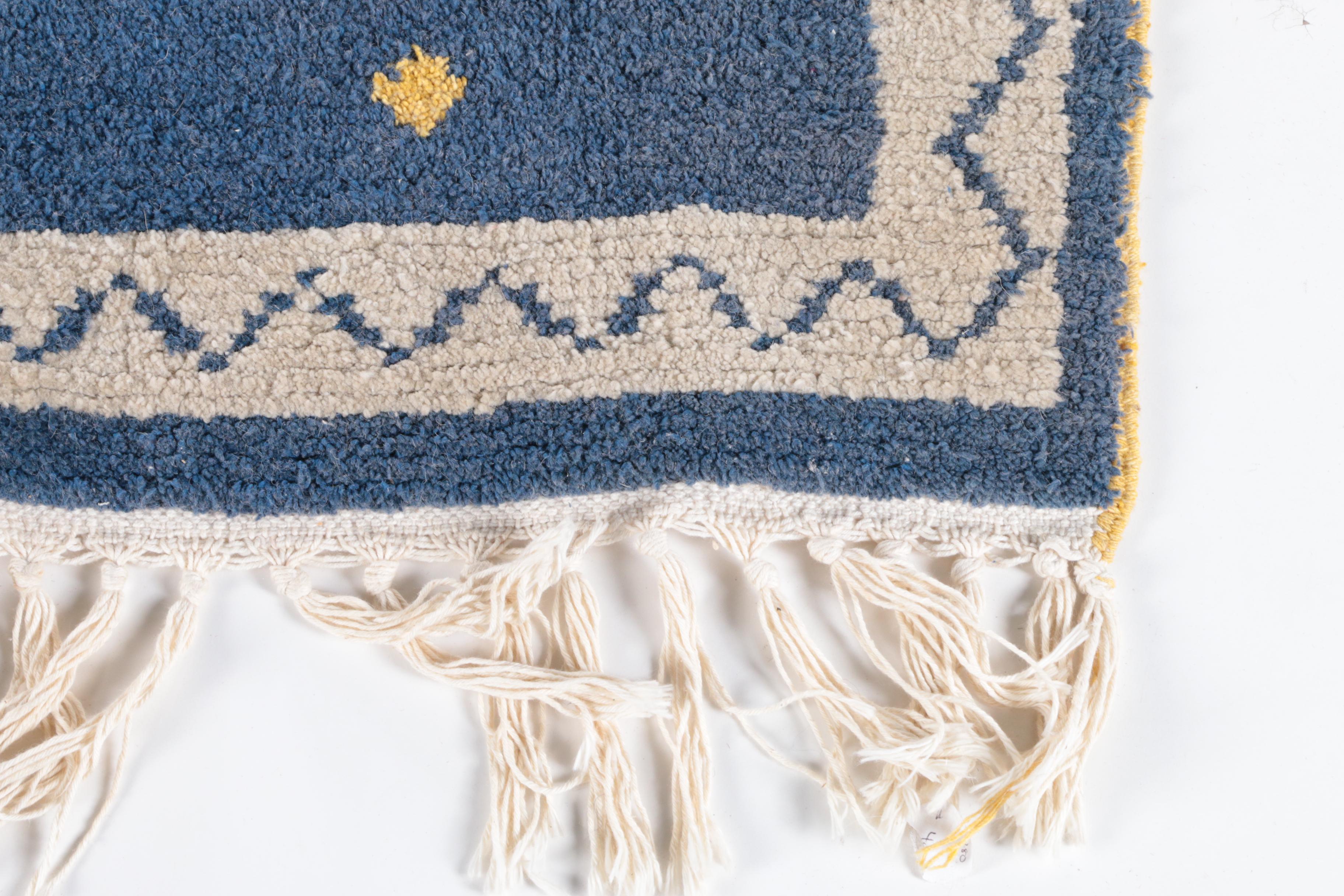 Power-Loomed Wool Carpet Runner