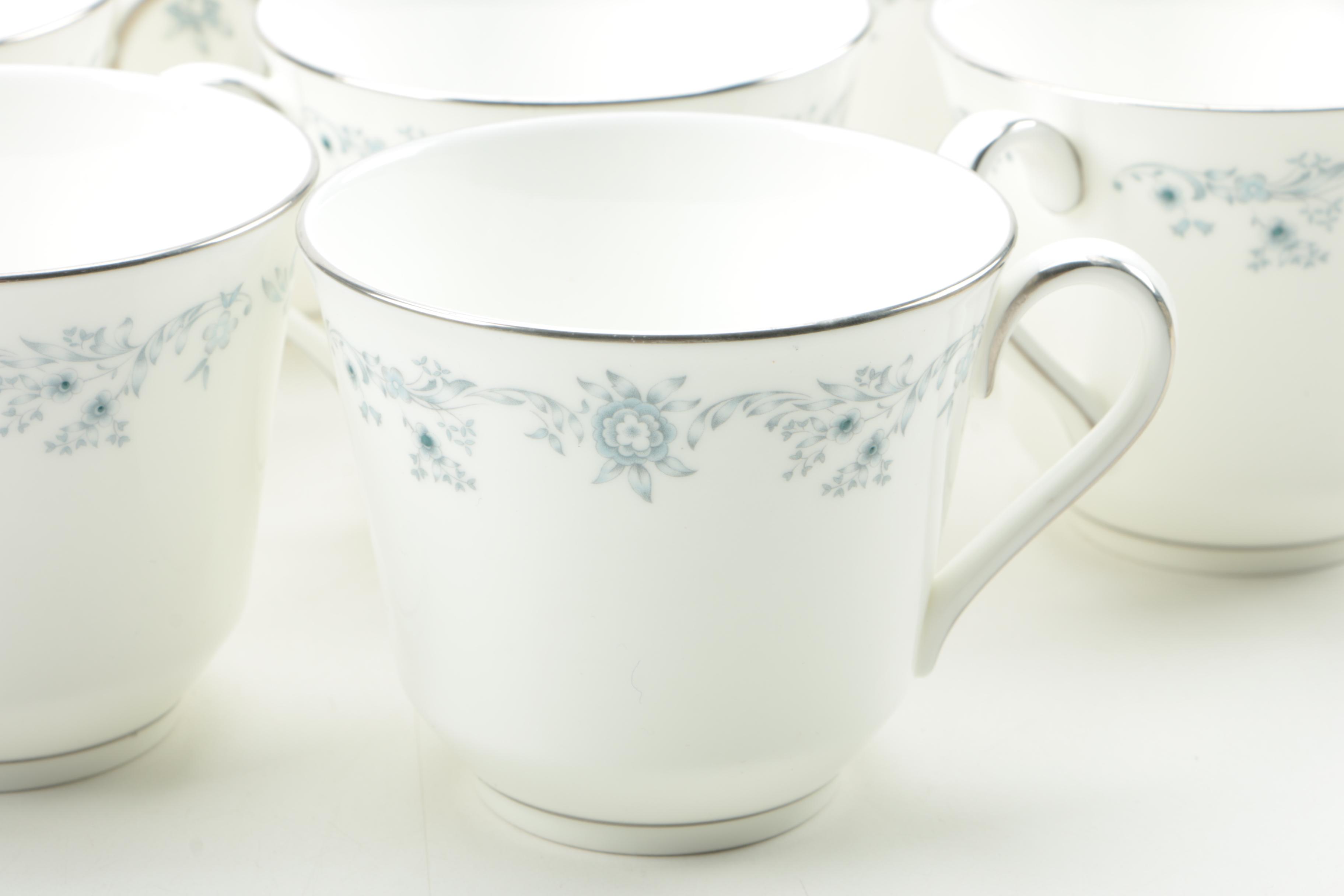 Royal Doulton "Angelique" Dinneware