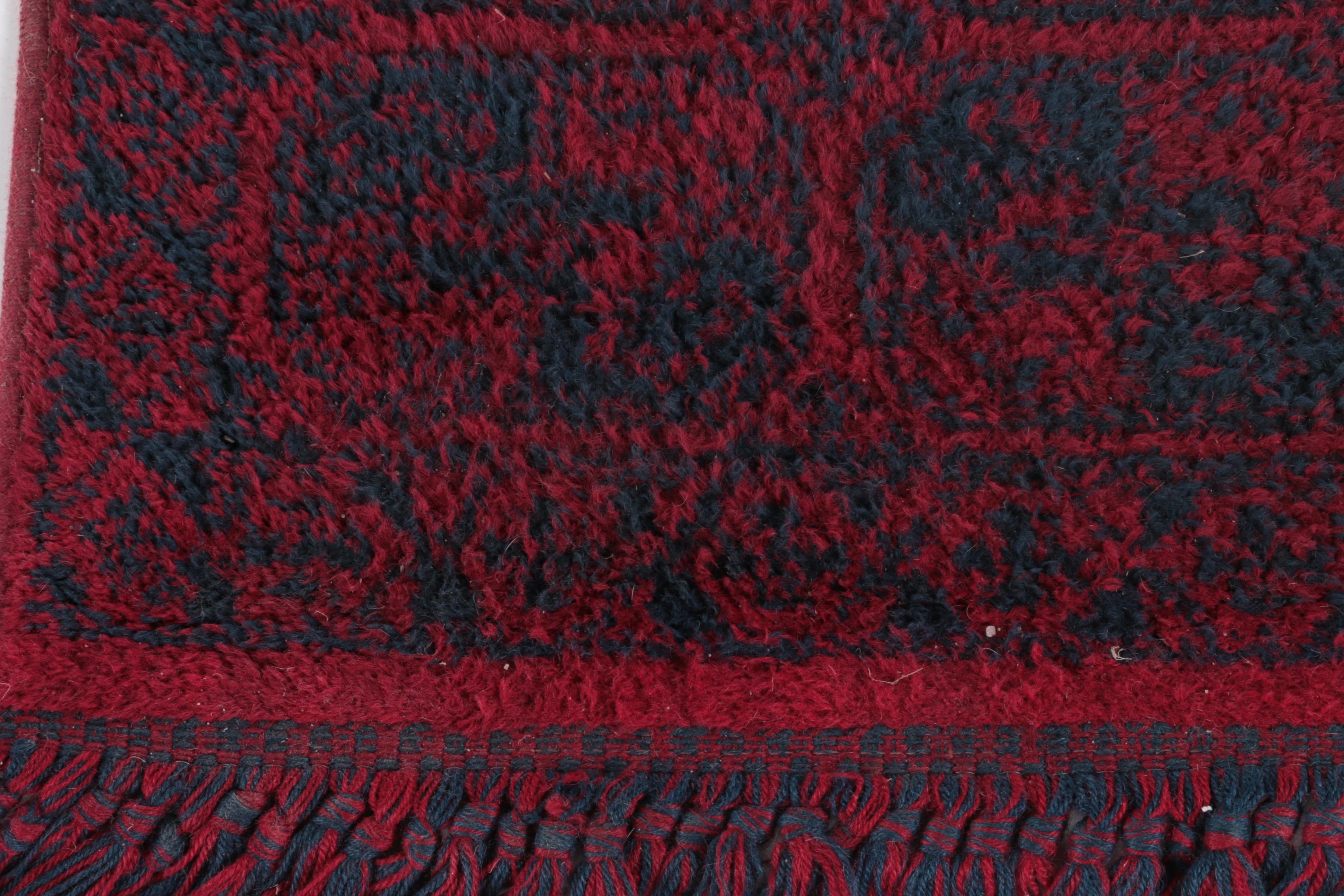 Vintage Power-Loomed Karastan "Arribeau" Wool Area Rug