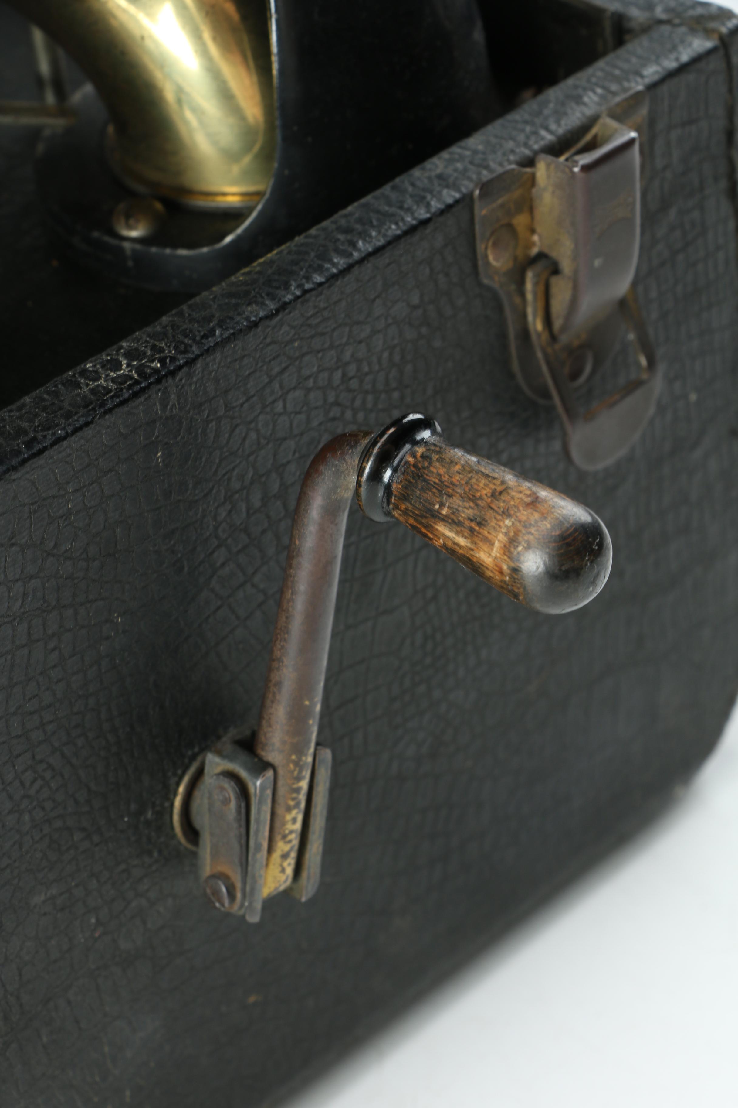 Antique Columbia Grafonola Model 162 Phonograph