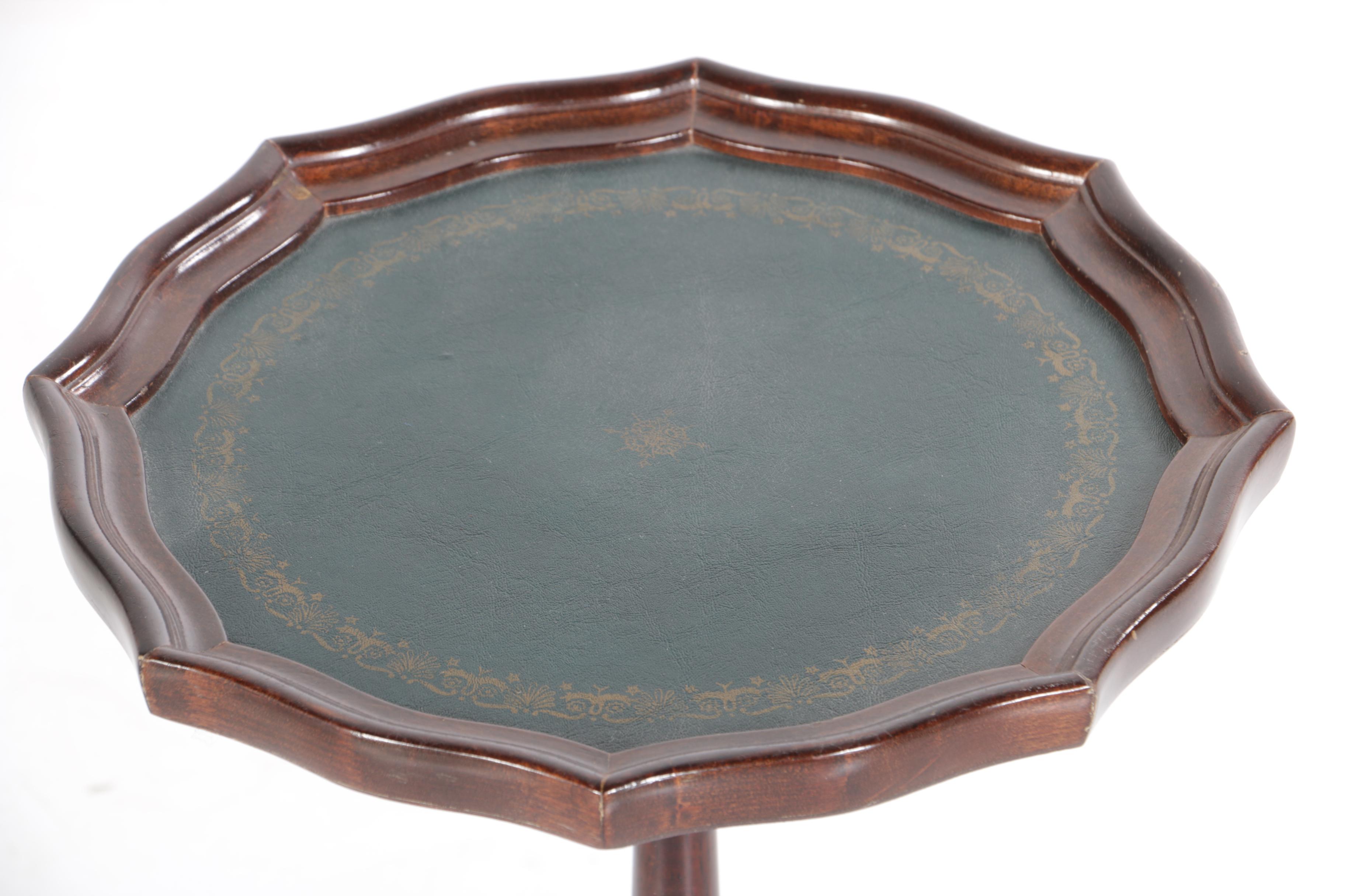 Mahogany Finished Pie-Crust Stand*