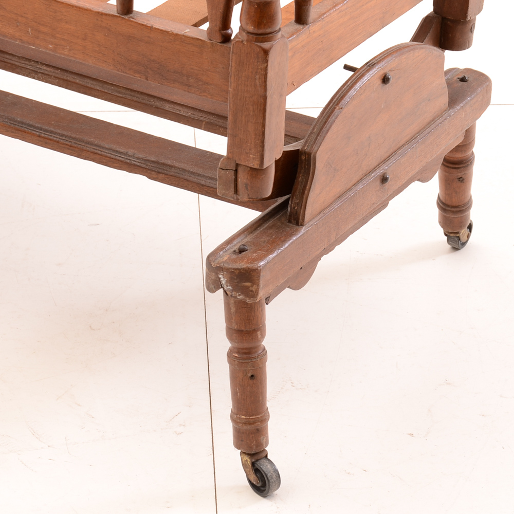 Antique Decorative 4-Poster Rocking Cradle