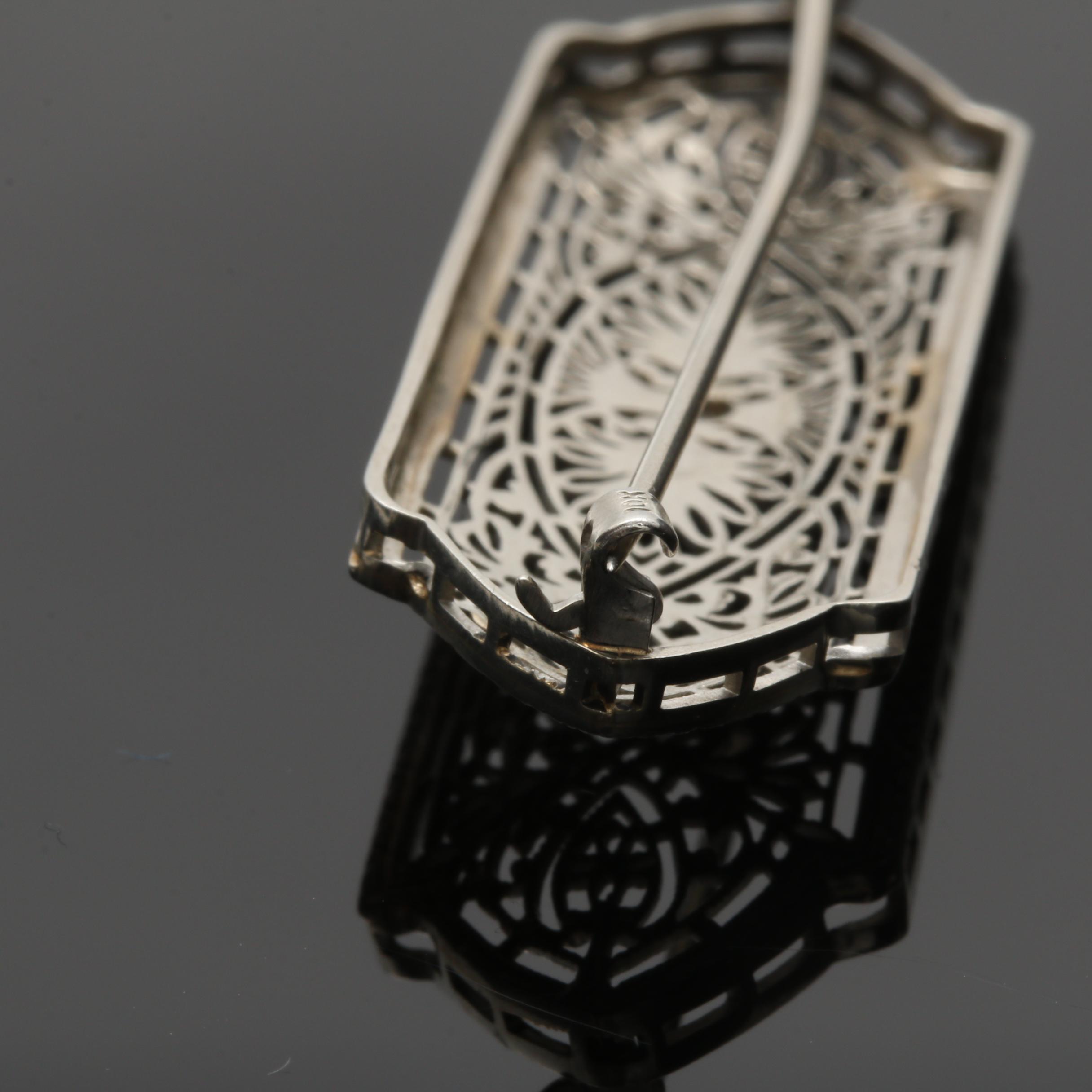 Late Edwardian 10K White Gold Diamond Brooch