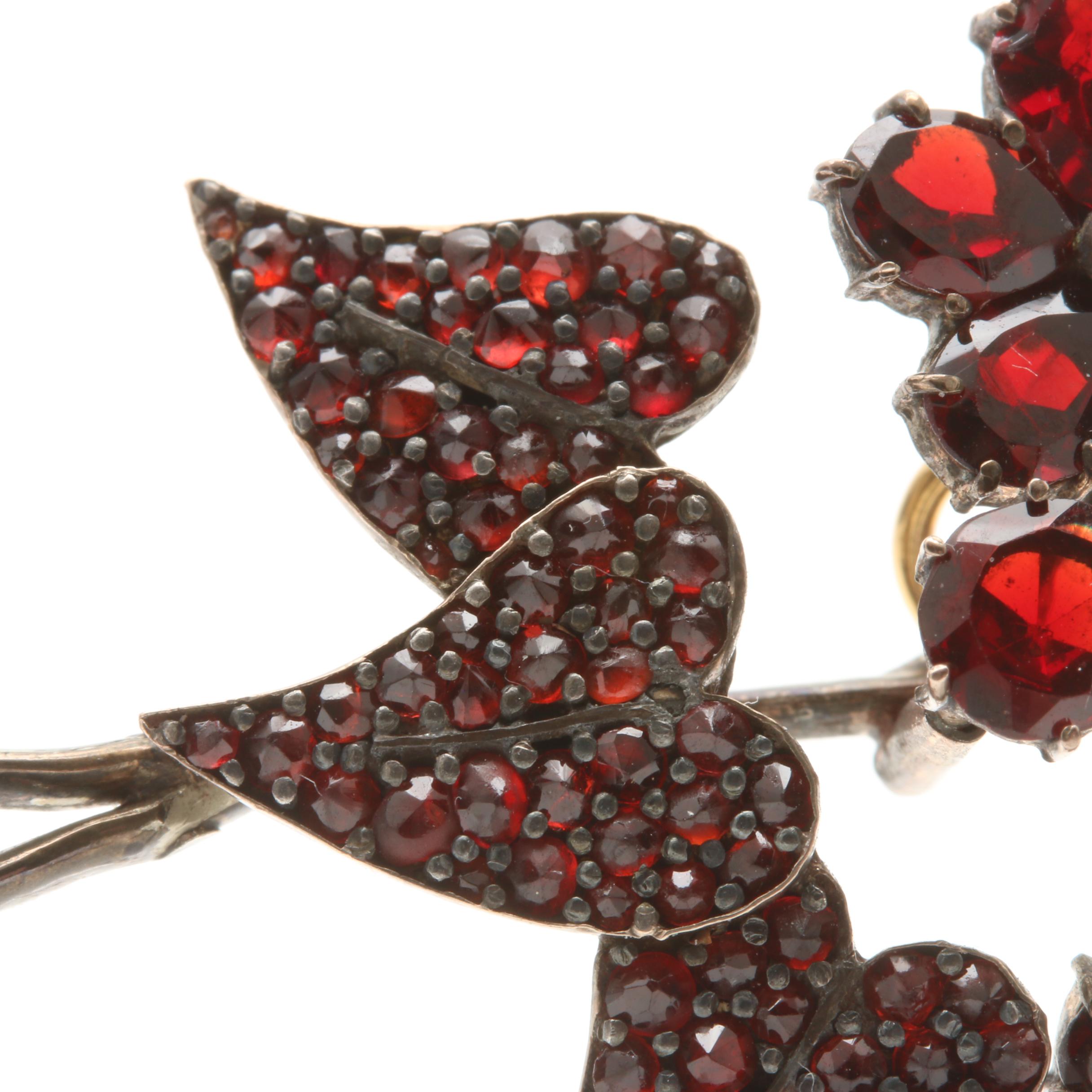 Victorian Garnet Floral Leaf Motif Pendant
