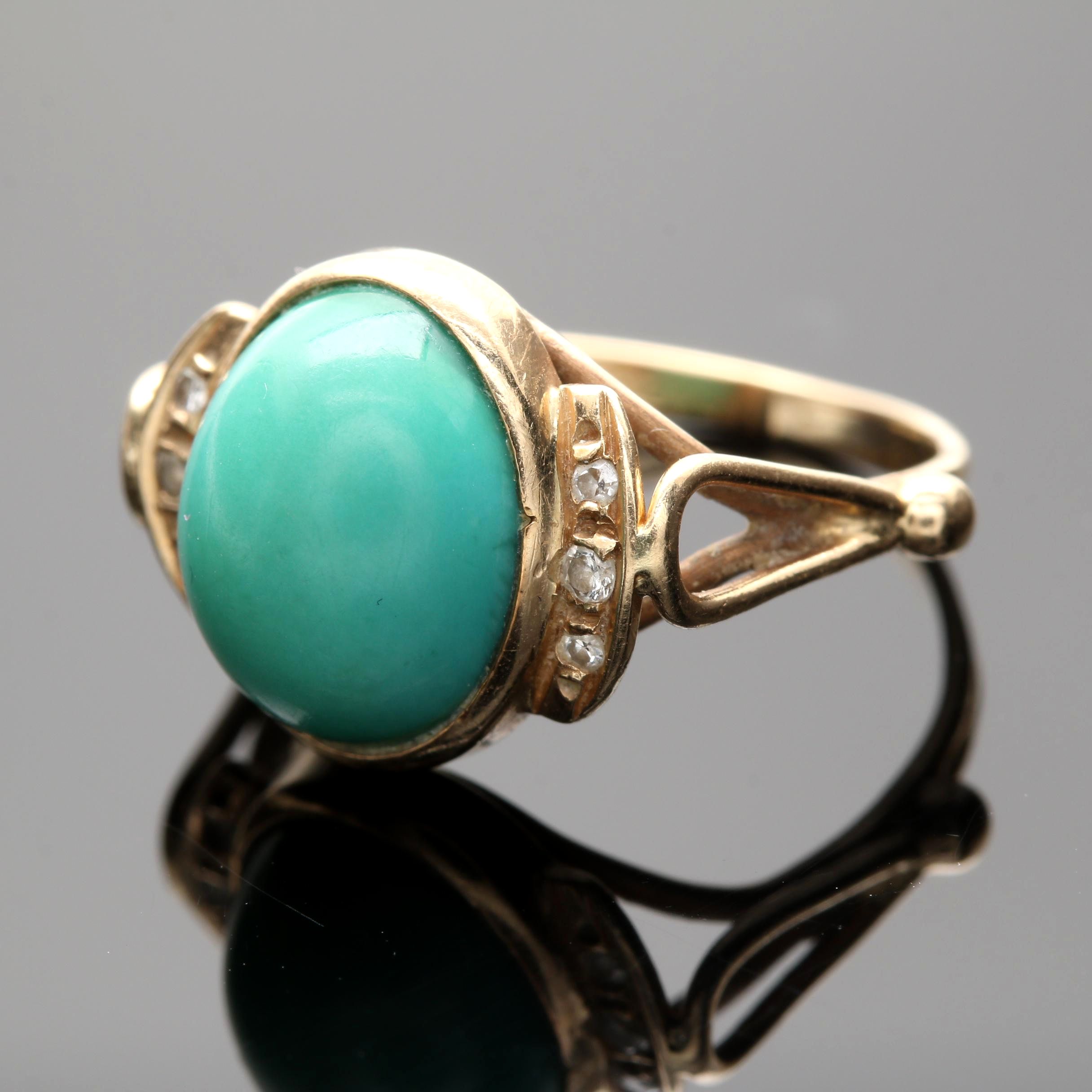 14K Yellow Gold Turquoise and Diamond Ring