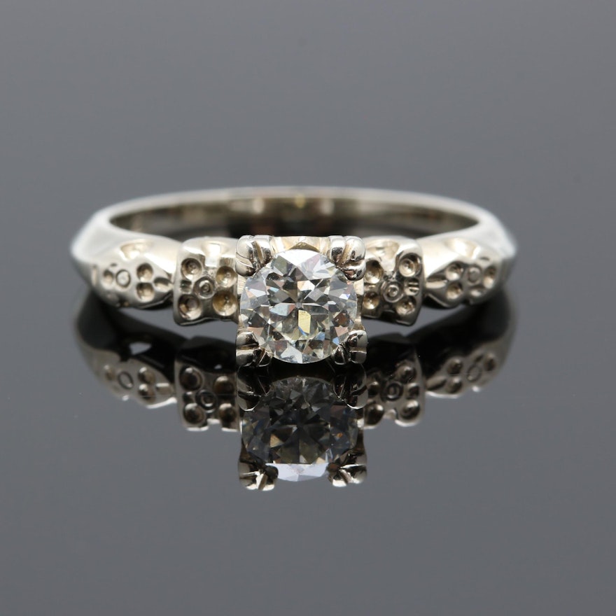 18K White Gold Diamond Ring